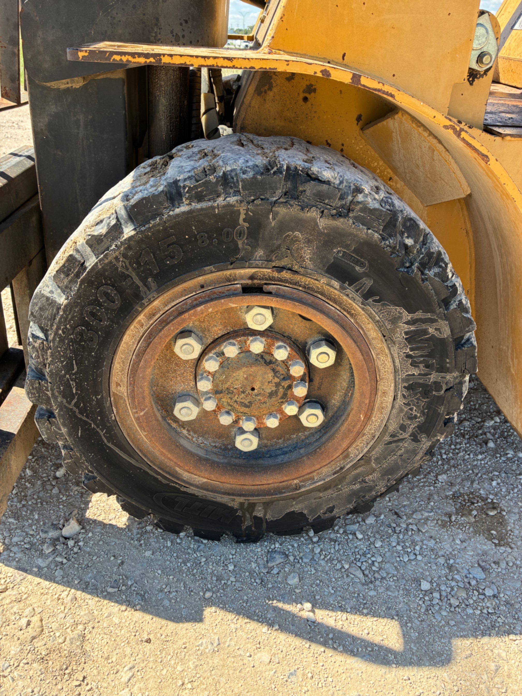 Caterpillar DP40K