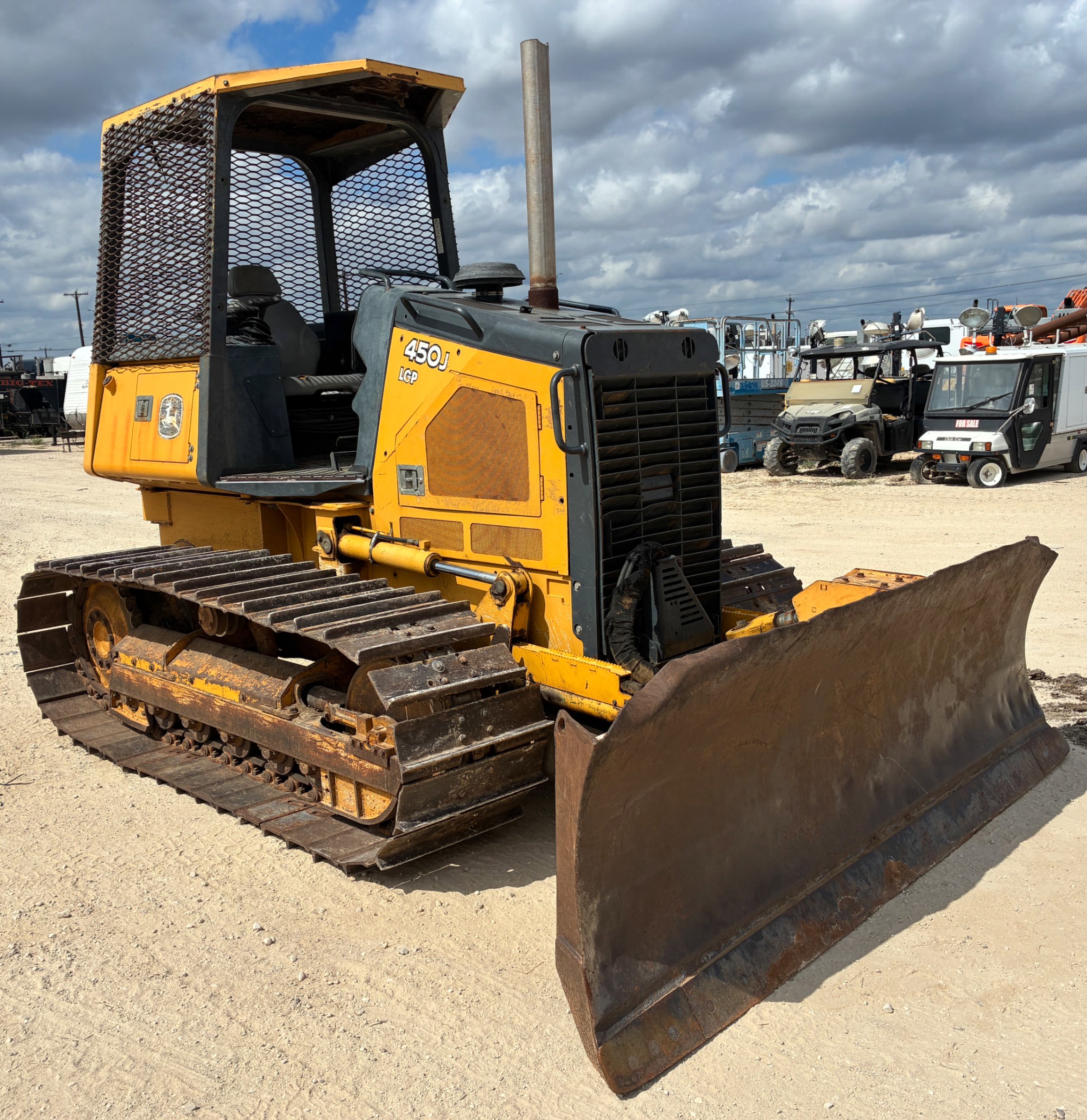 2014 John Deere 450J LGP