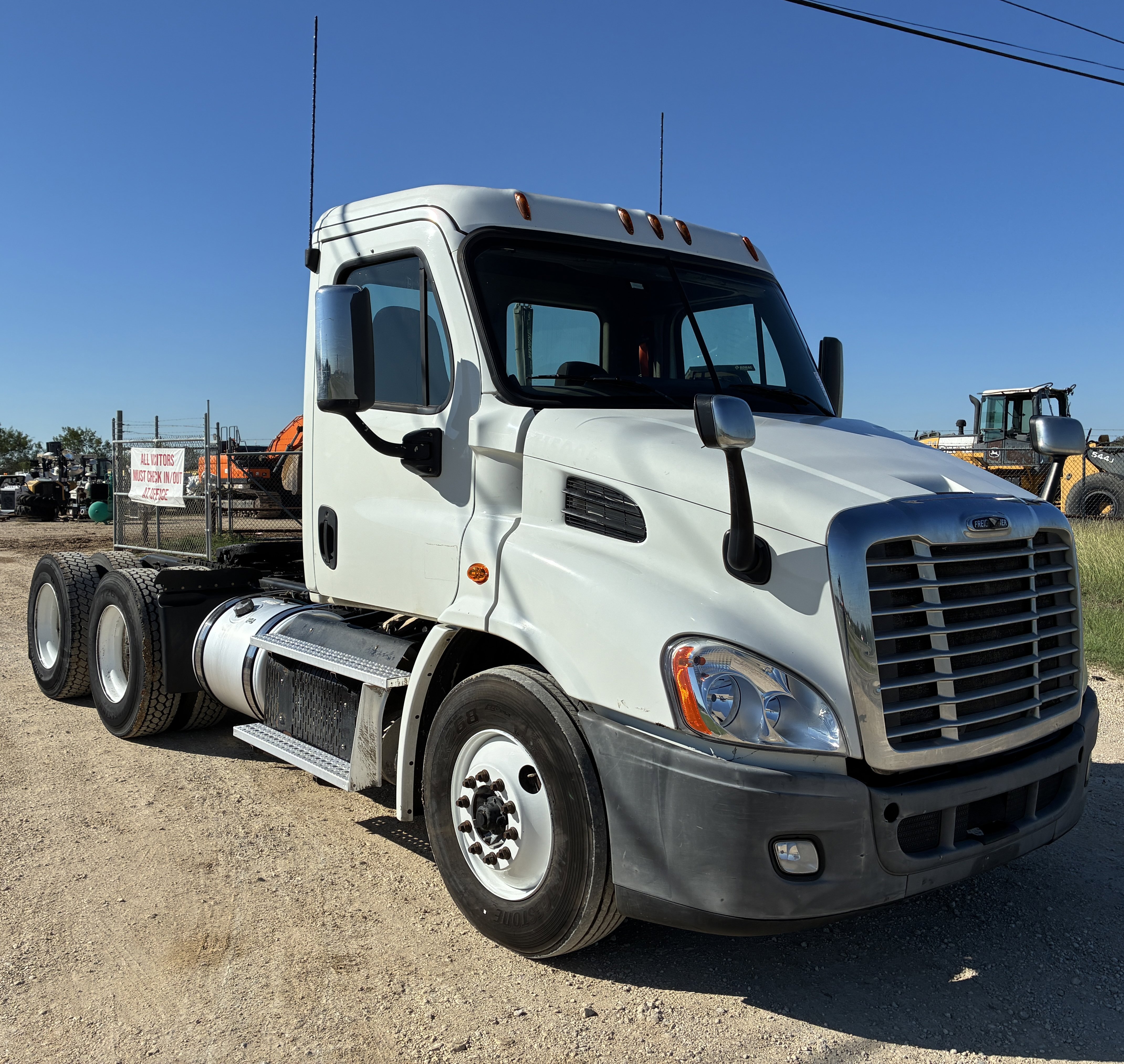 2016 Freightliner CASCADIA