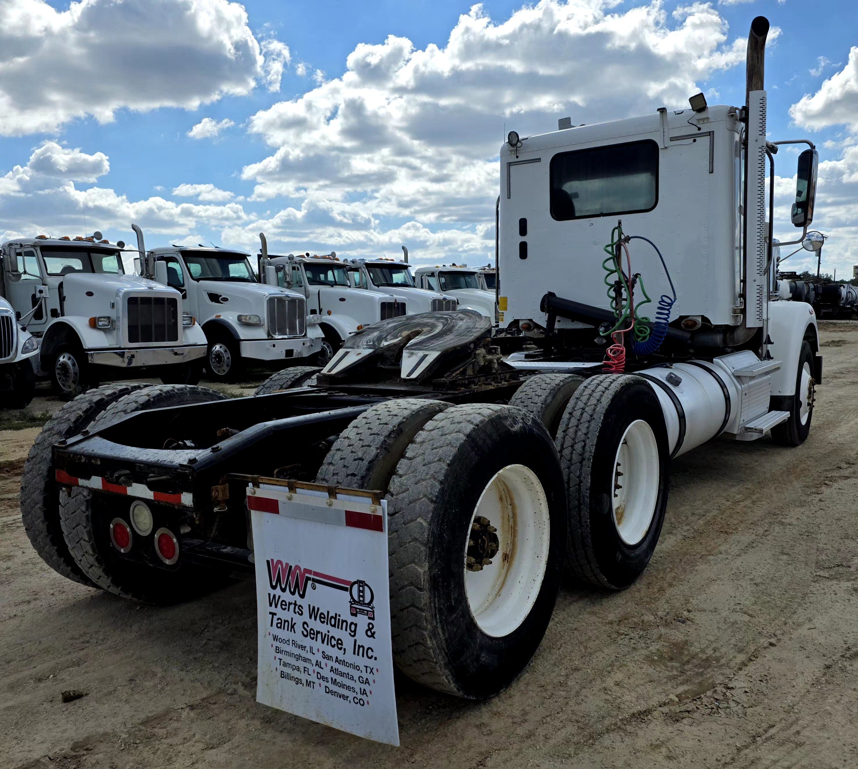 2014 Freightliner CORONADO 122