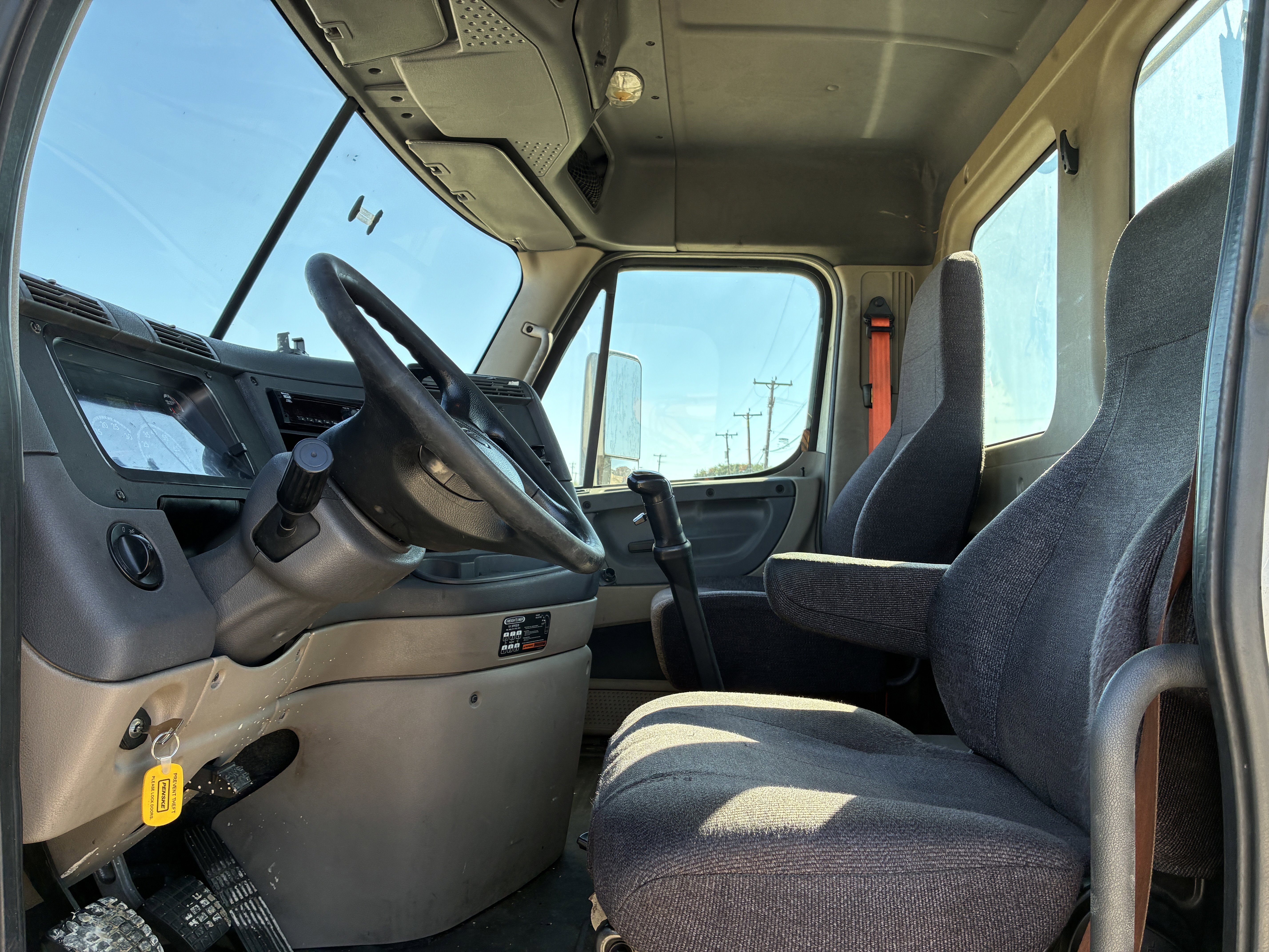 2016 Freightliner CASCADIA