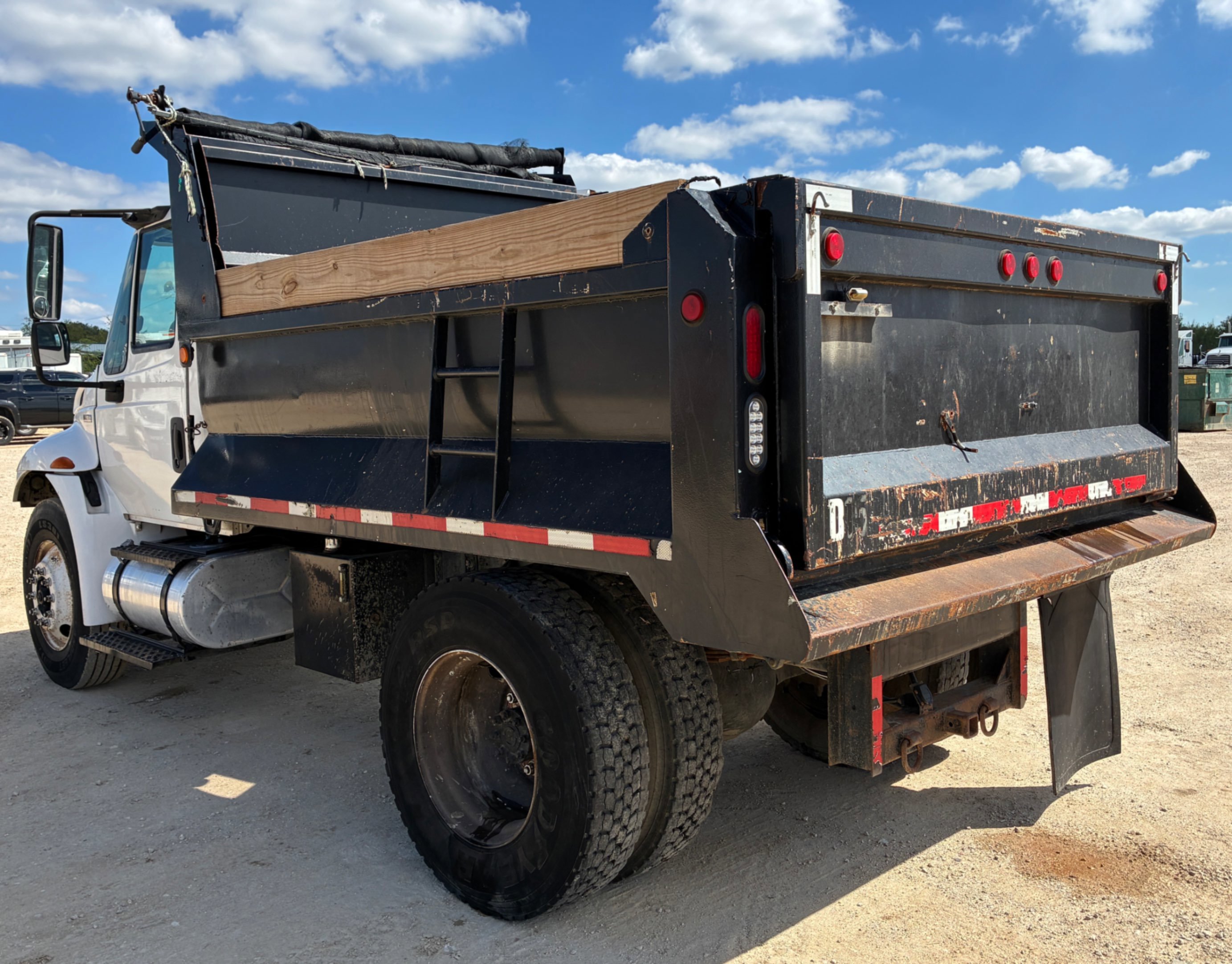 2013 International DURASTAR 4300