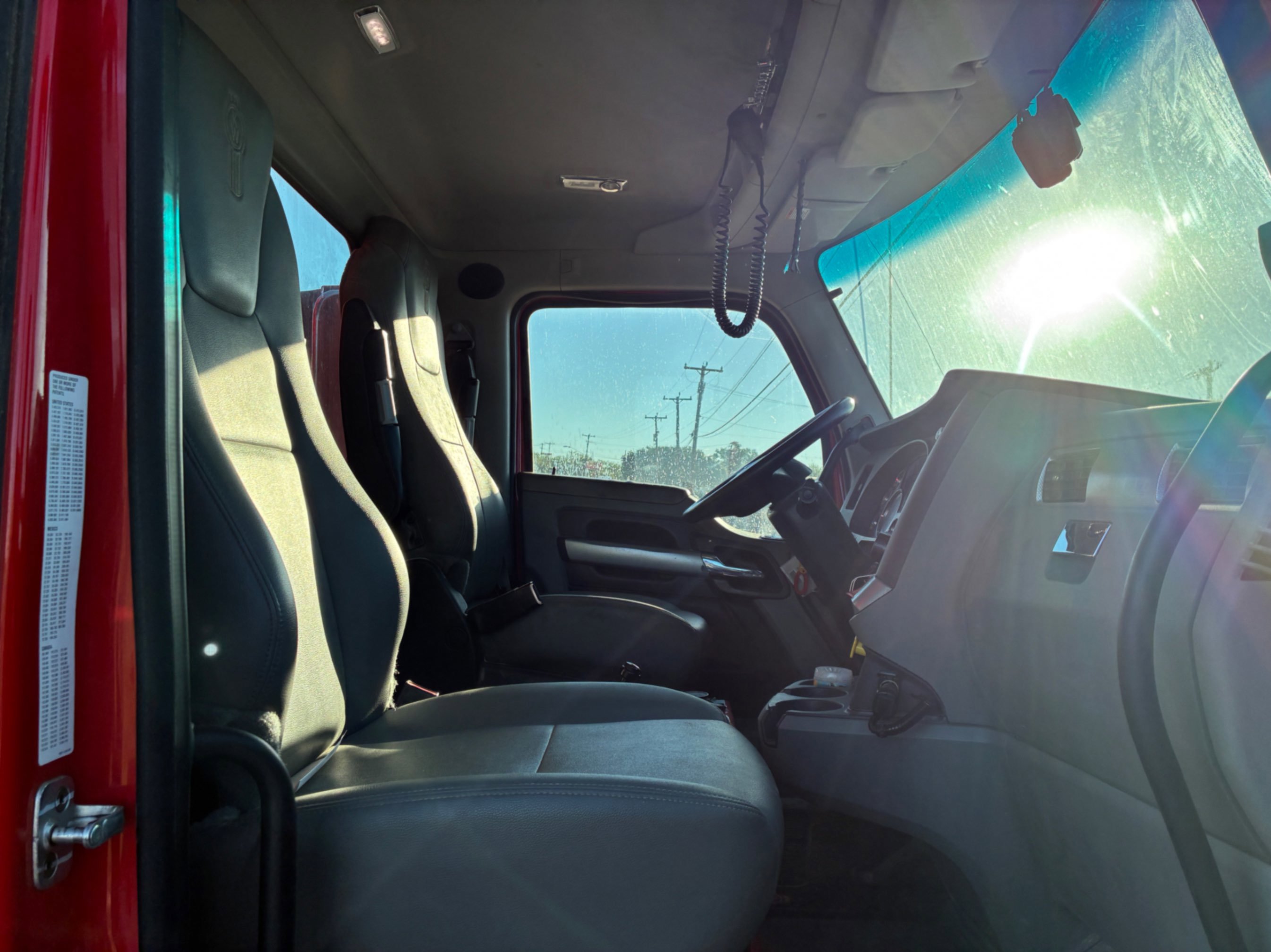 2021 Kenworth T880