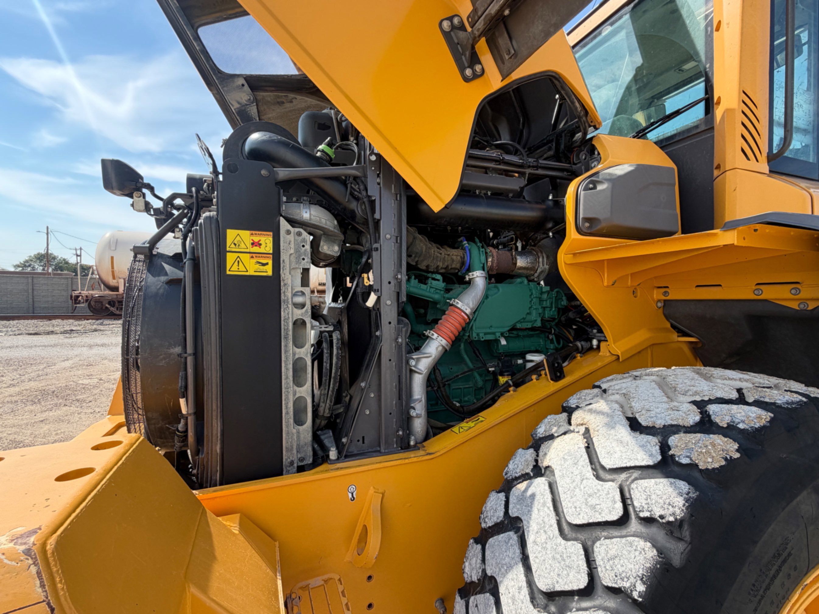 2021 Volvo L90H