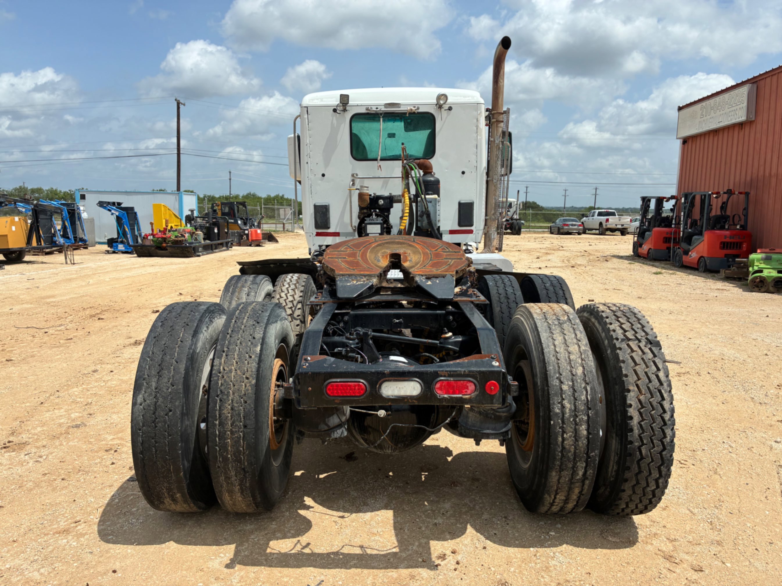 2020 Peterbilt 567