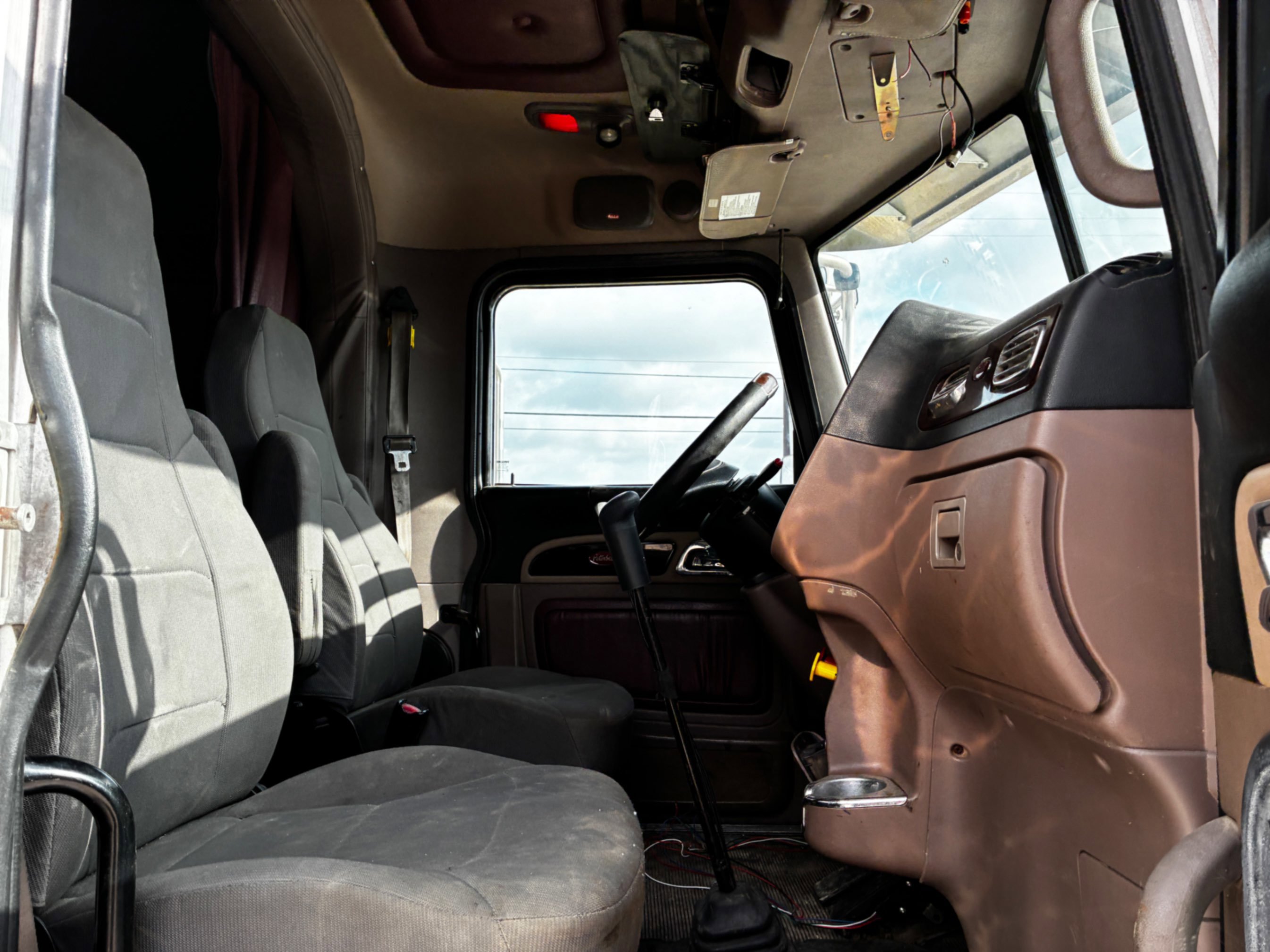 2012 Peterbilt 386