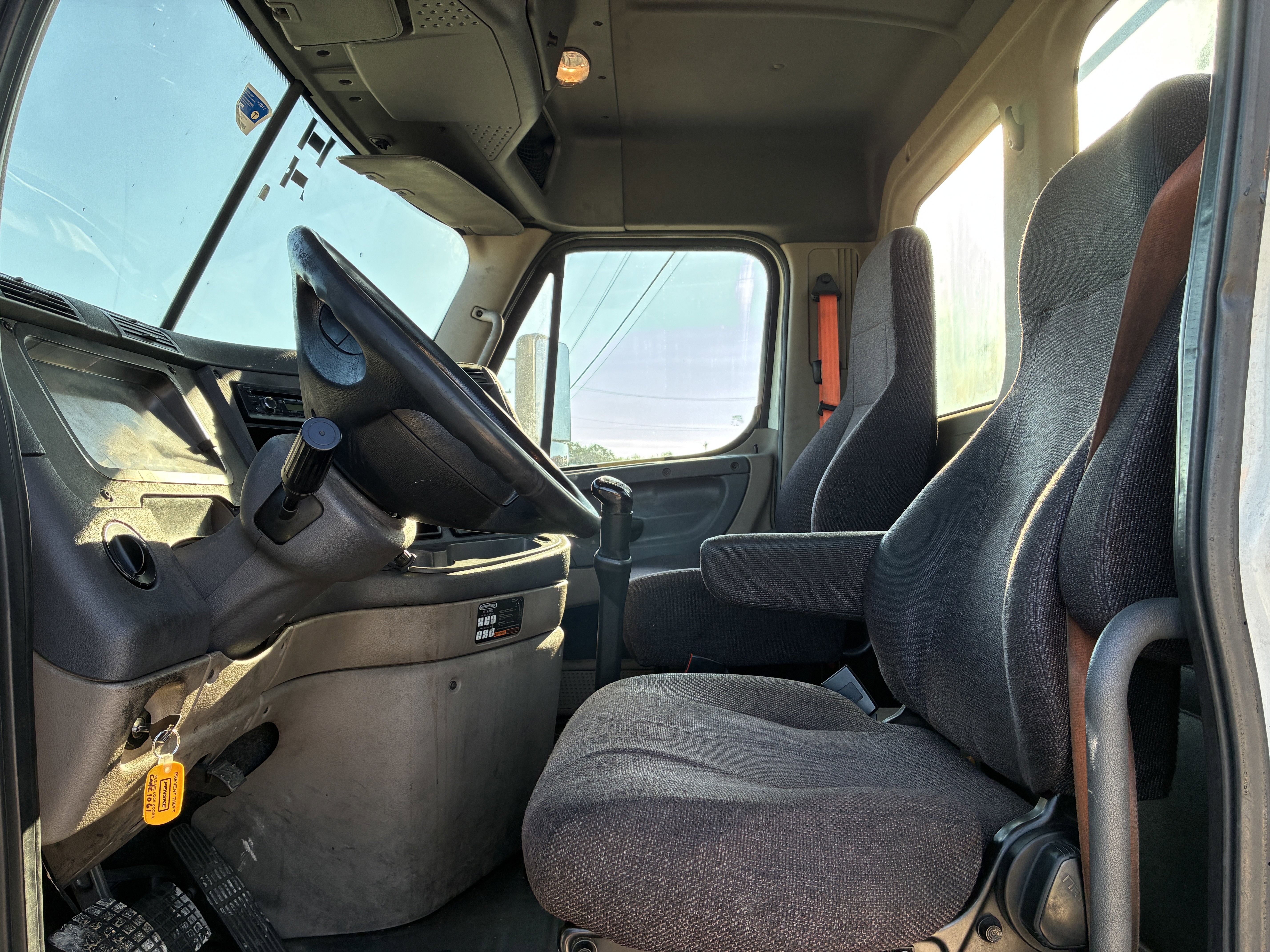 2016 Freightliner CASCADIA