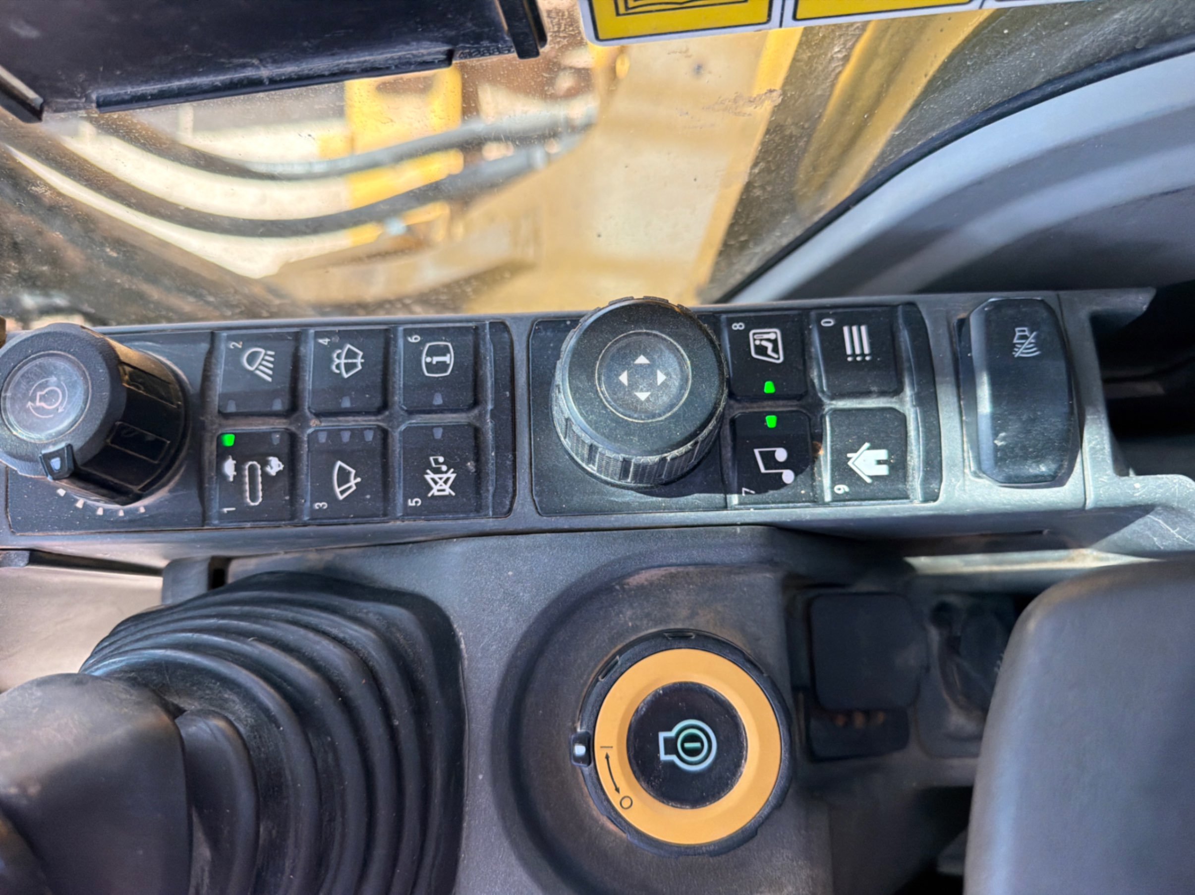 2019 Caterpillar 330