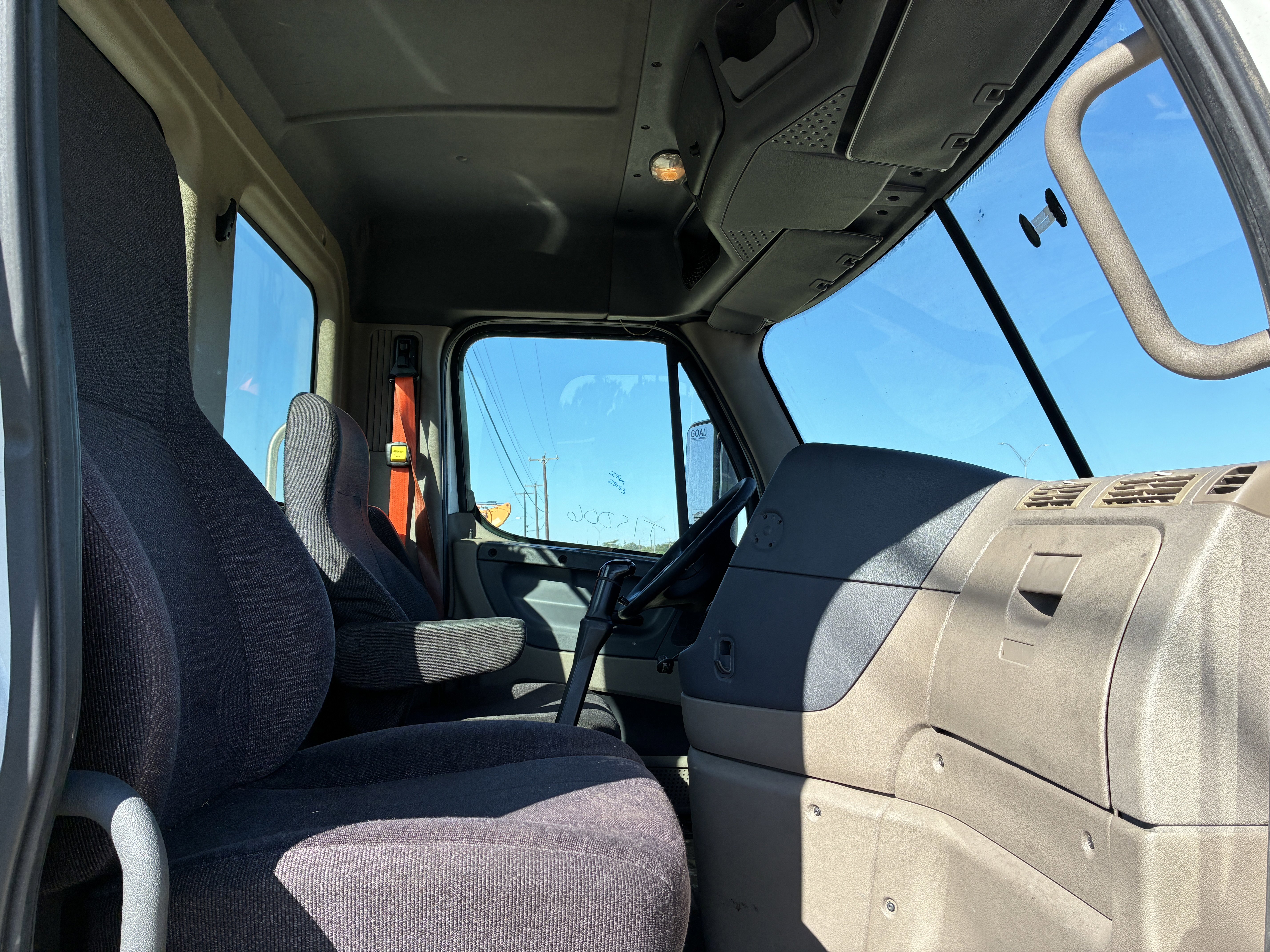 2016 Freightliner CASCADIA
