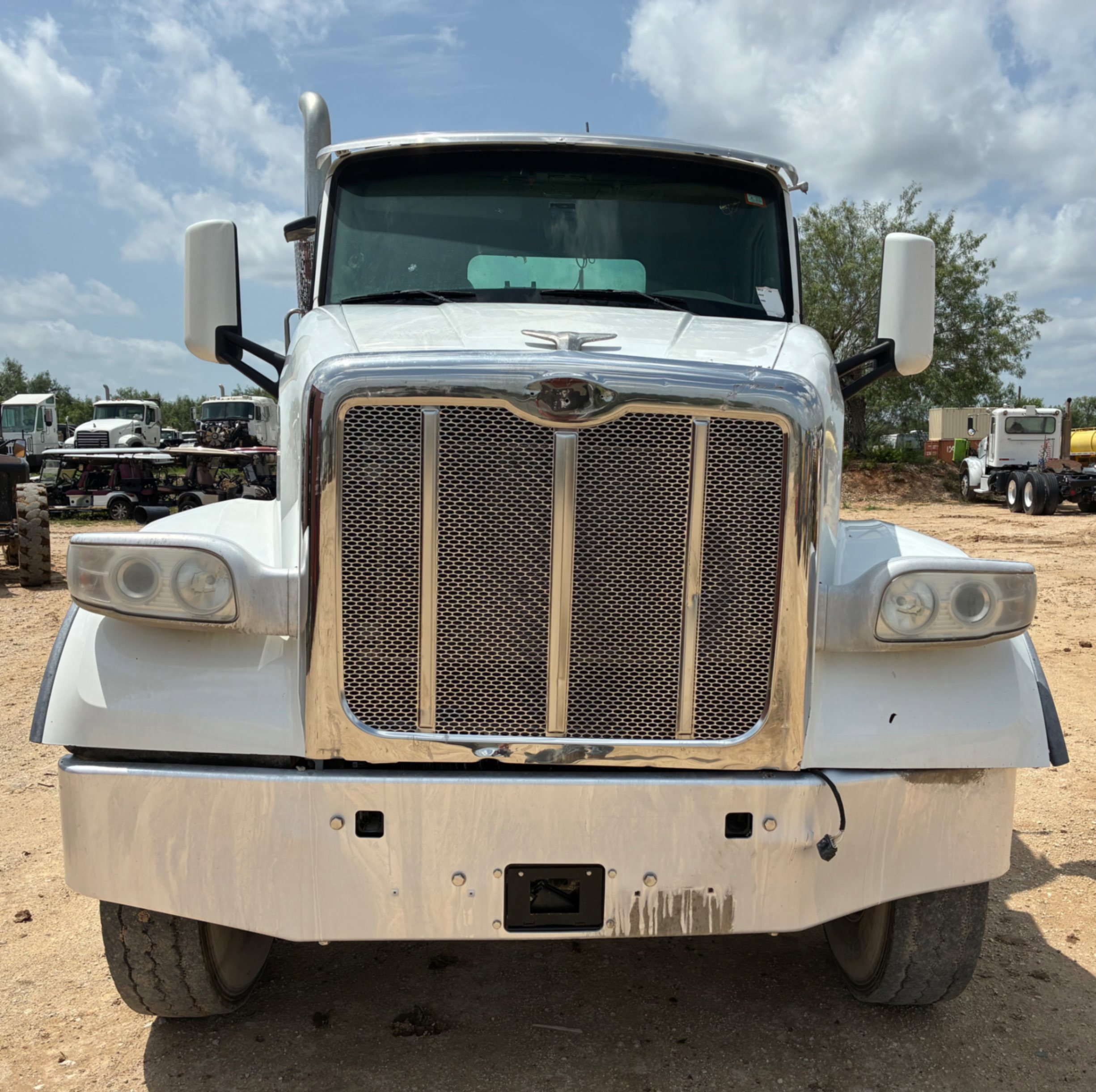 2020 Peterbilt 567