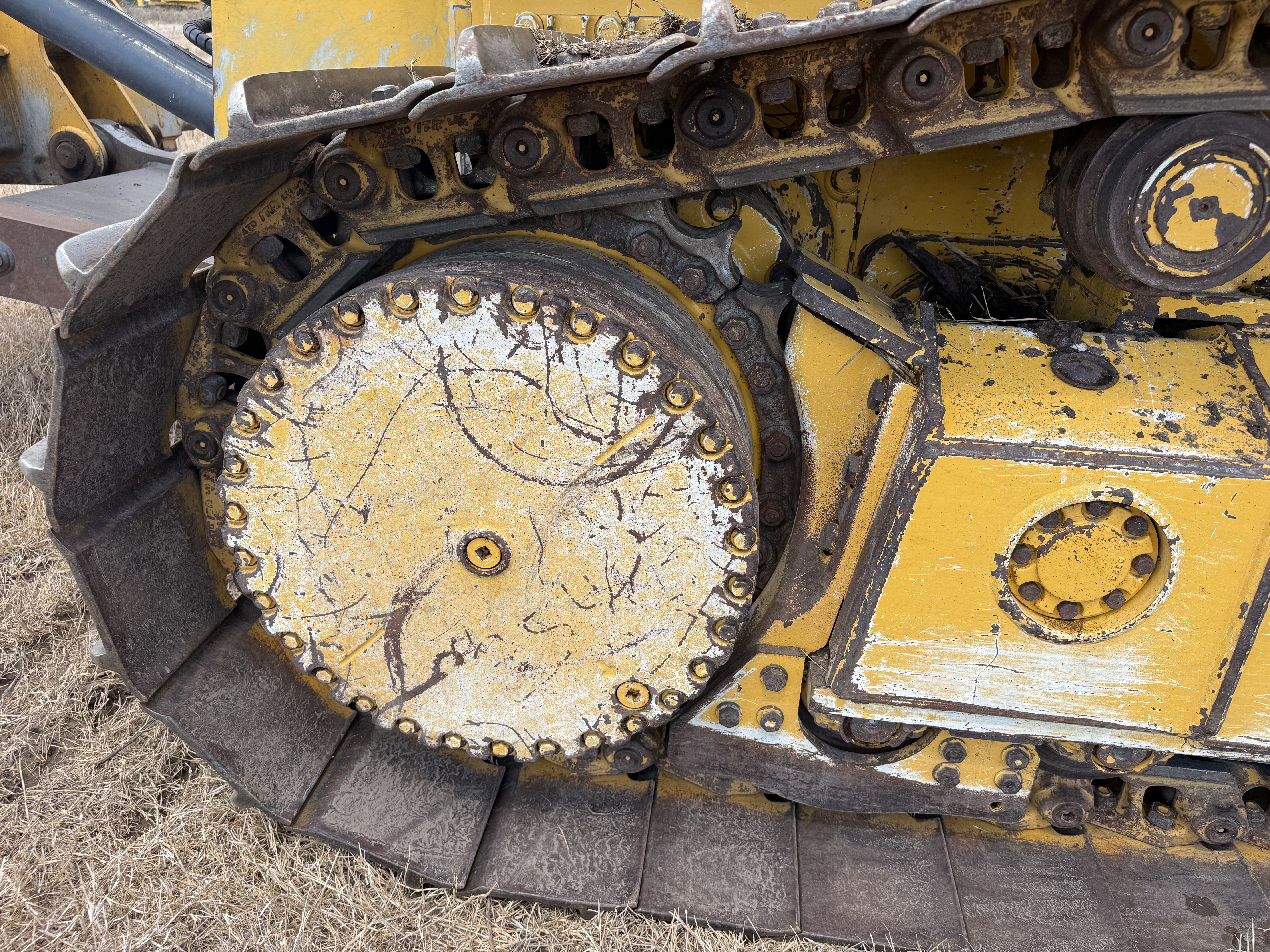 2023 John Deere 750L
