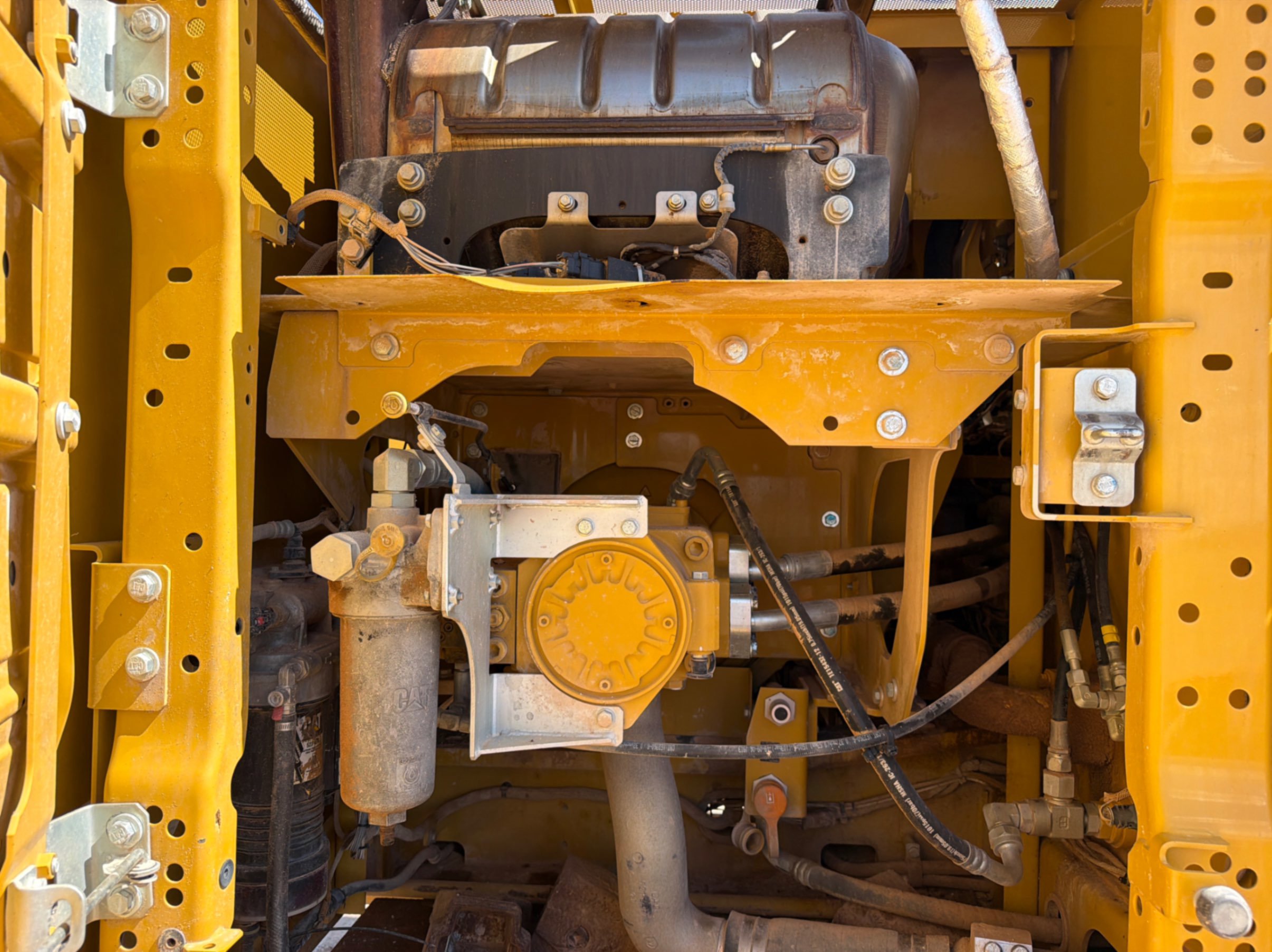 2020 Caterpillar 330