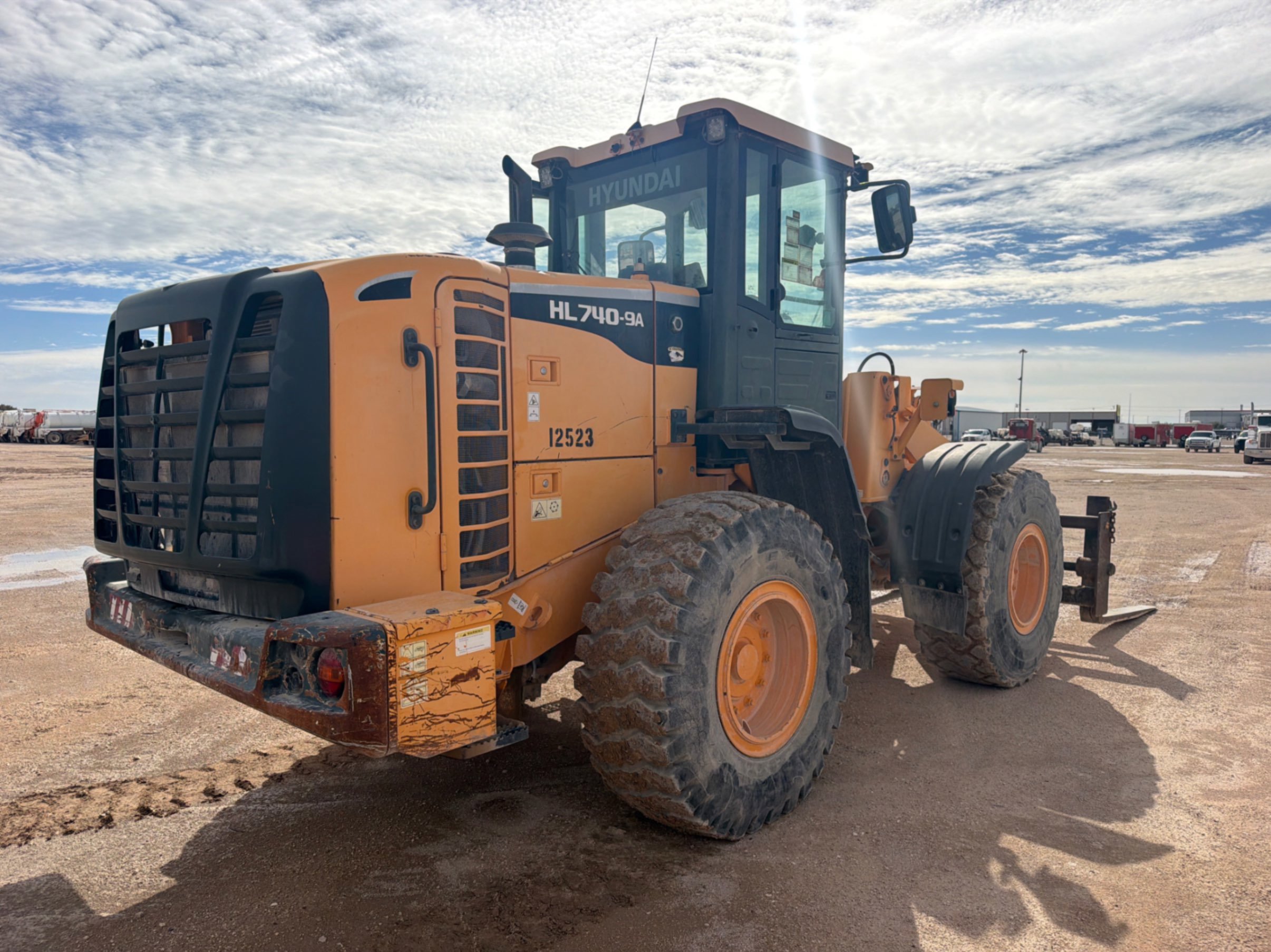 Hyundai HL740-9A