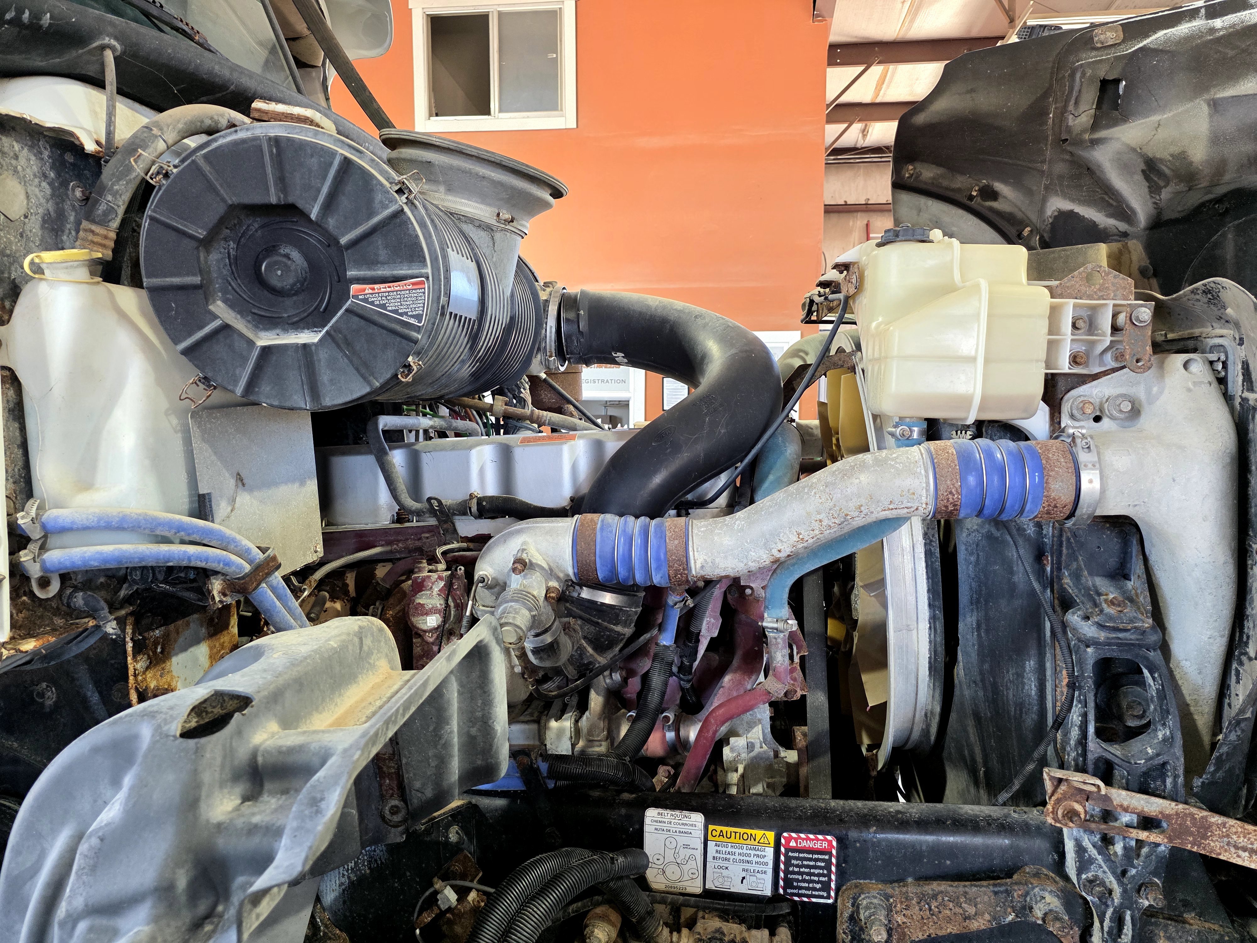2012 Mack GU713