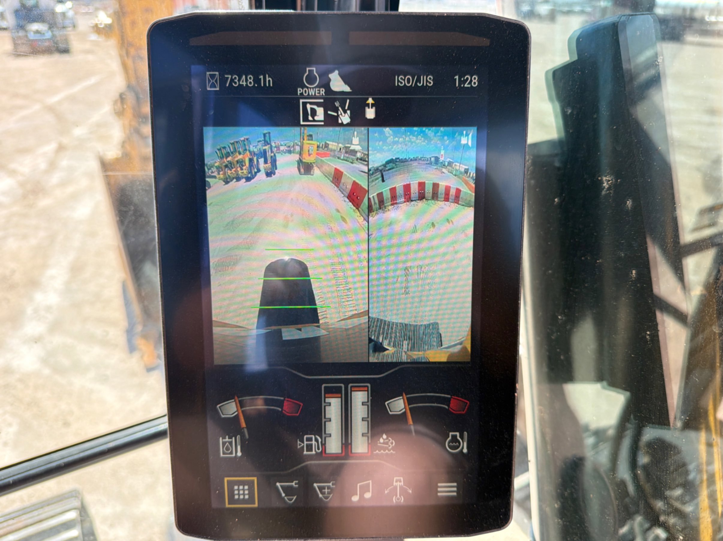 2019 Caterpillar 330