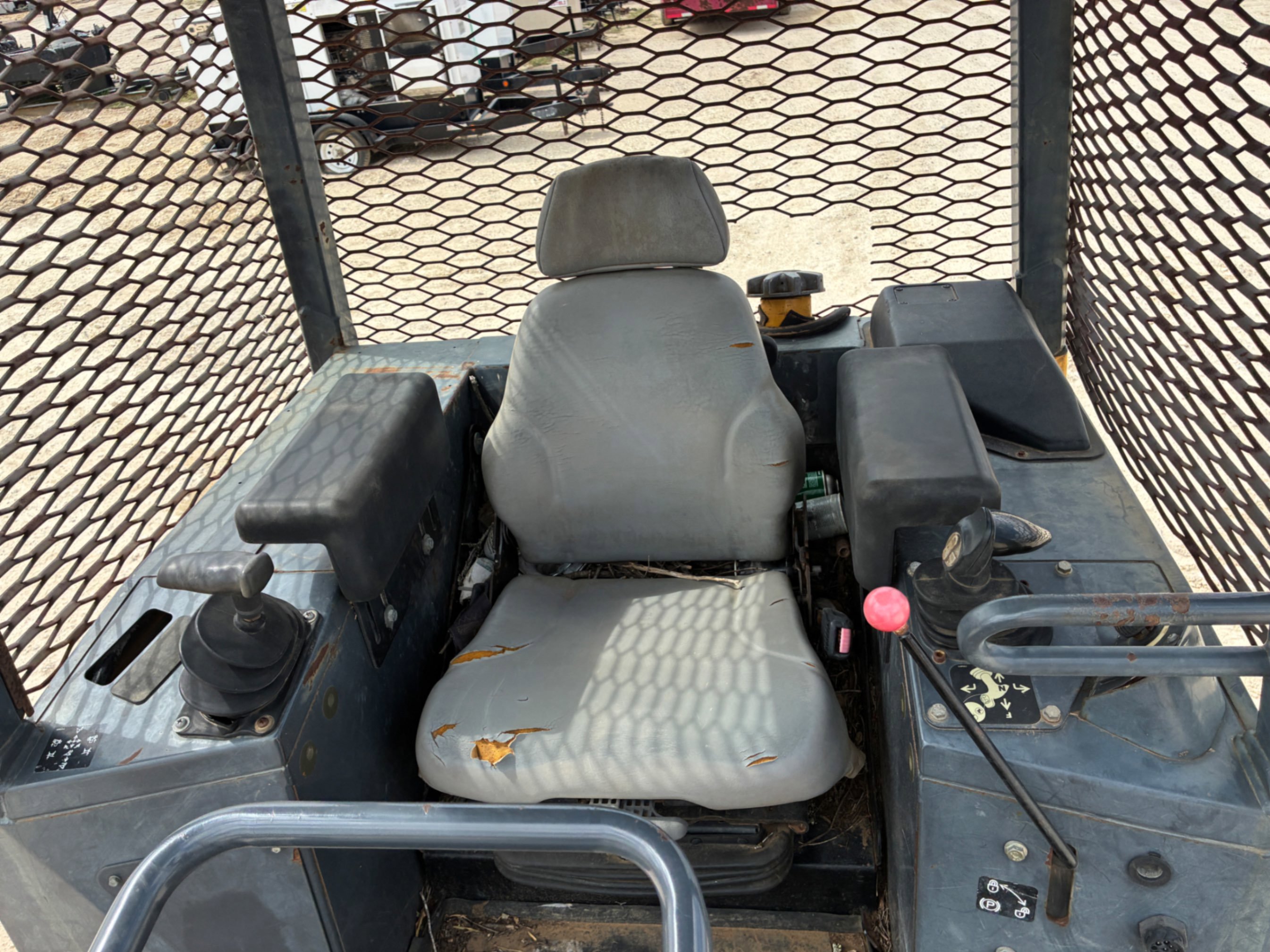 2014 John Deere 450J LGP