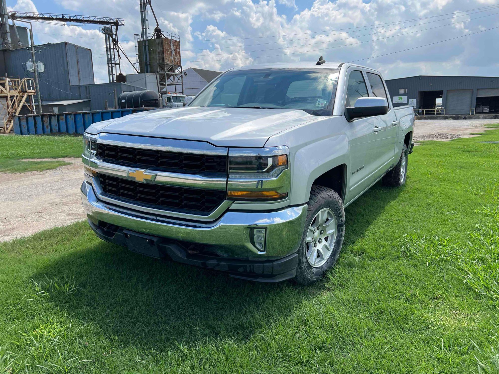 Photo of a 2018 Chevrolet Silverado