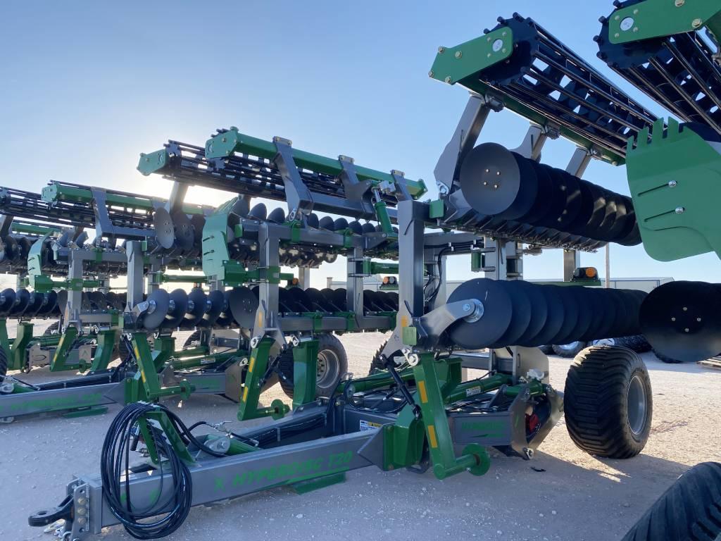Photo of a 2024 John Deere R4045