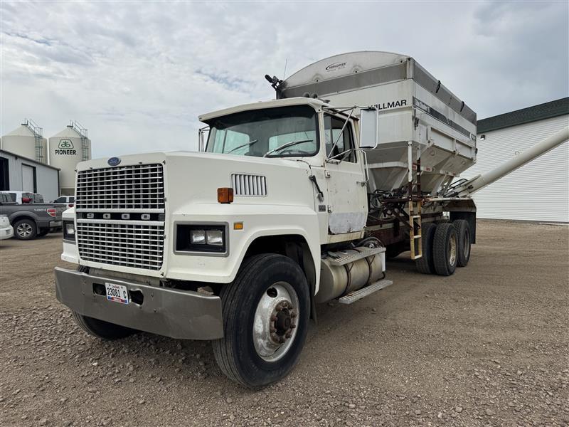 Photo of a 1985 Ford LTL9000