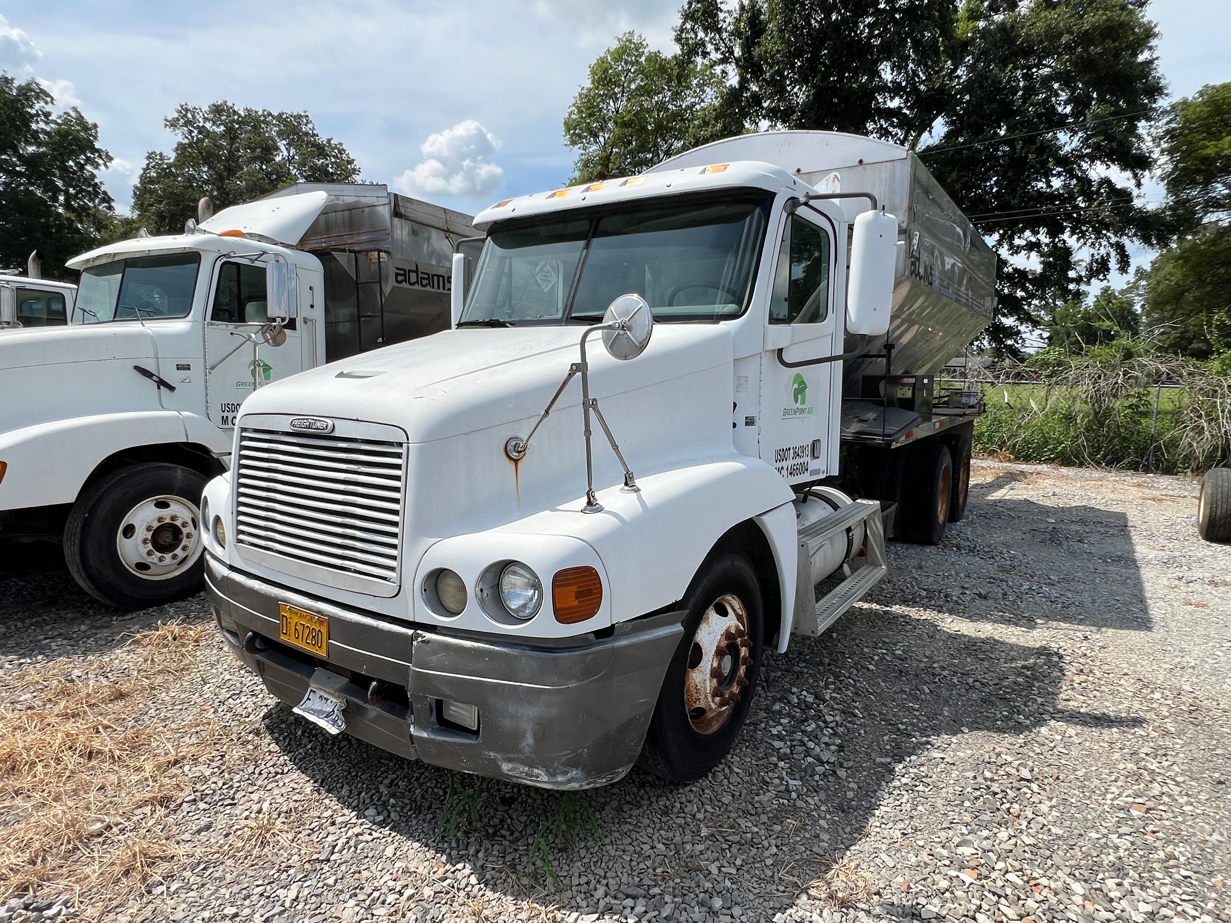 2001 Freightliner CST120
