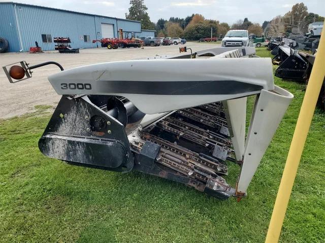 2004 AGCO Gleaner 3000 Corn Header