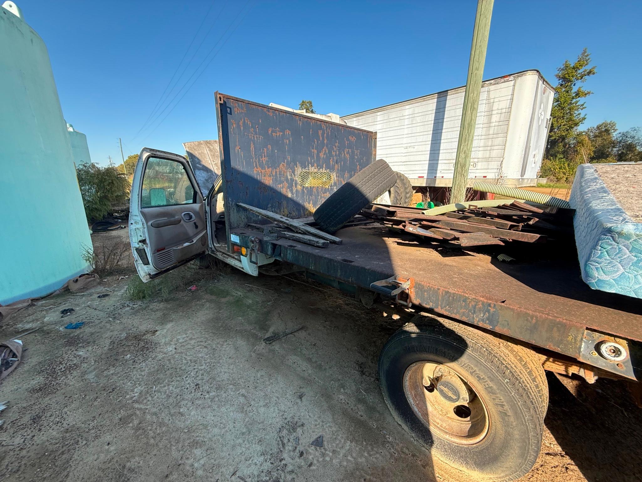 Chevrolet 2500 Flat bed
