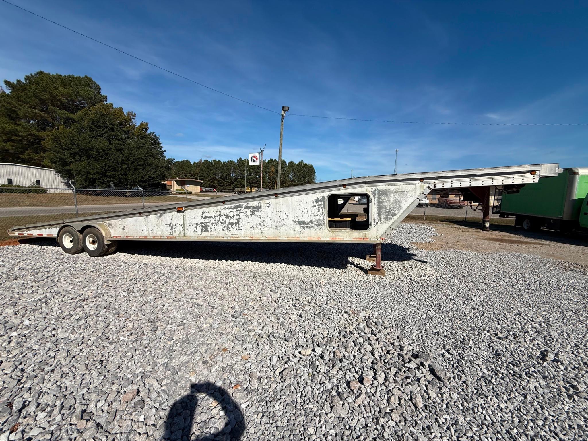 48ft all aluminum feather light wedge trailer