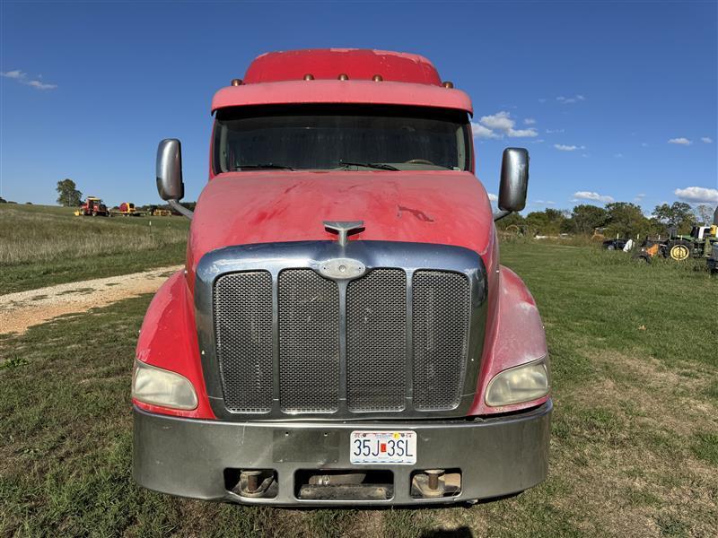 2005 Peterbilt 387