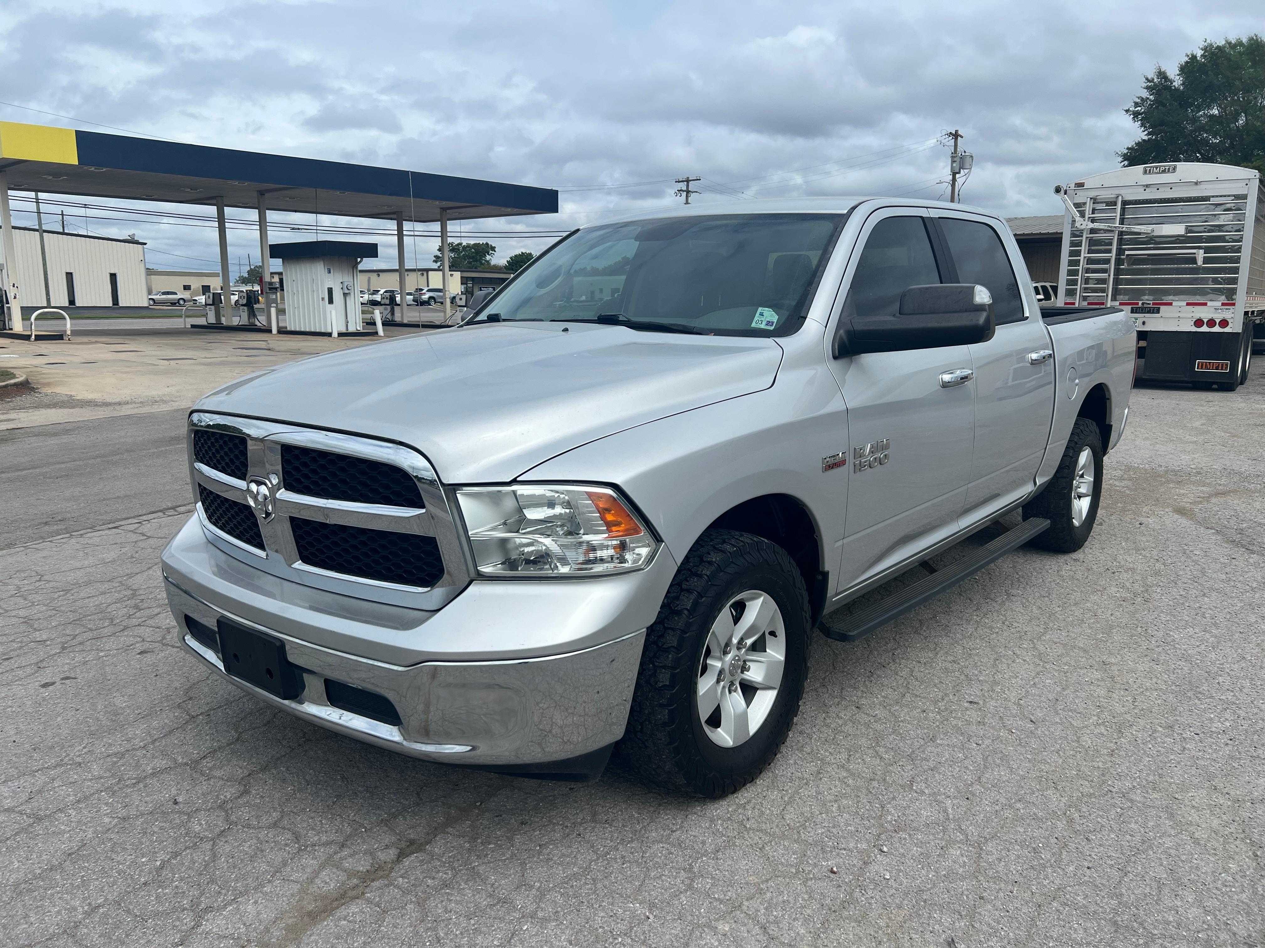 2017 Dodge Ram SLT