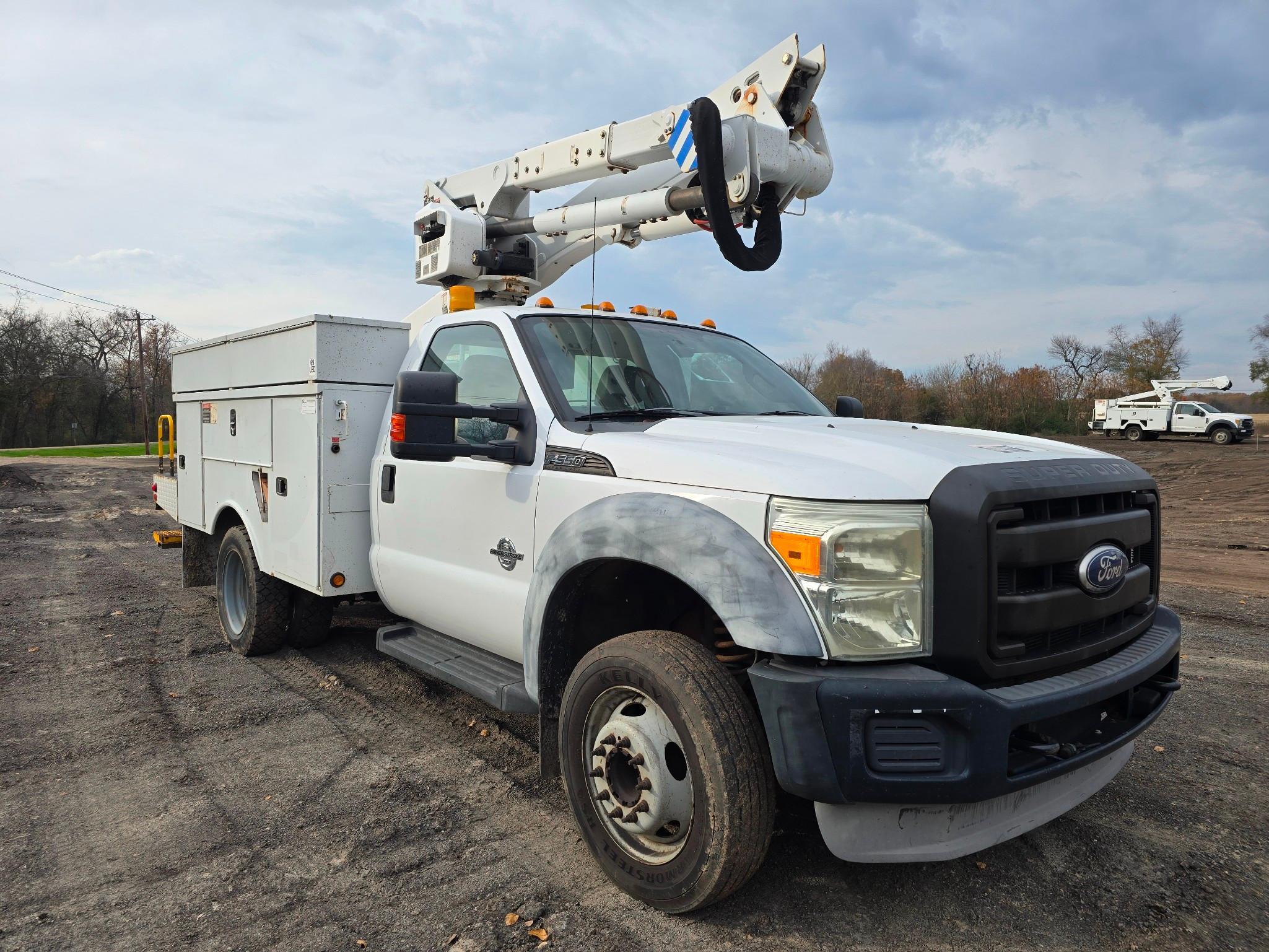 2011 Ford F-550 Bucket Truck - Power Stroke Diesel, Altec AT40G Boom, 45 ft Working Height