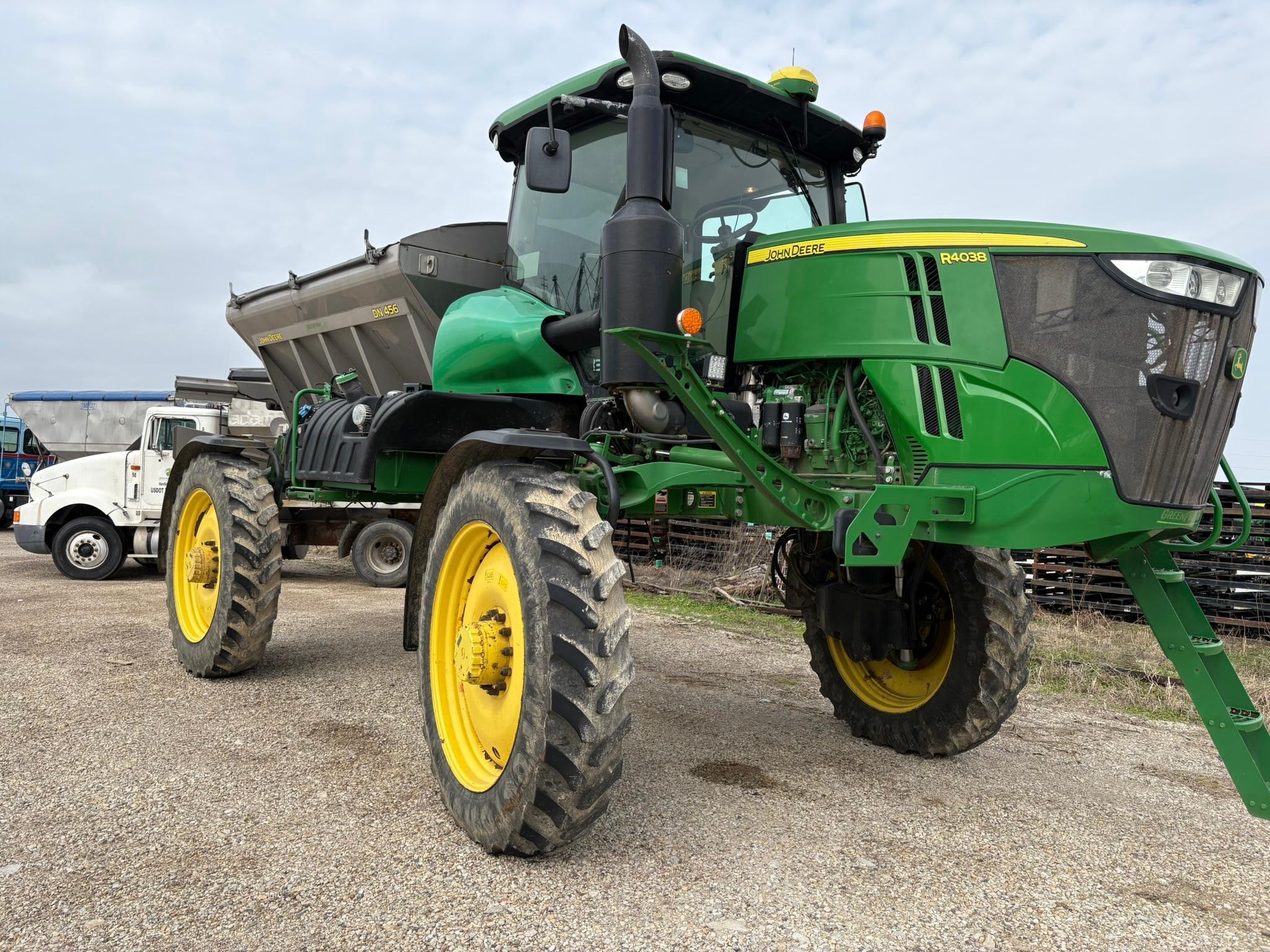 2019 John Deere R-4038