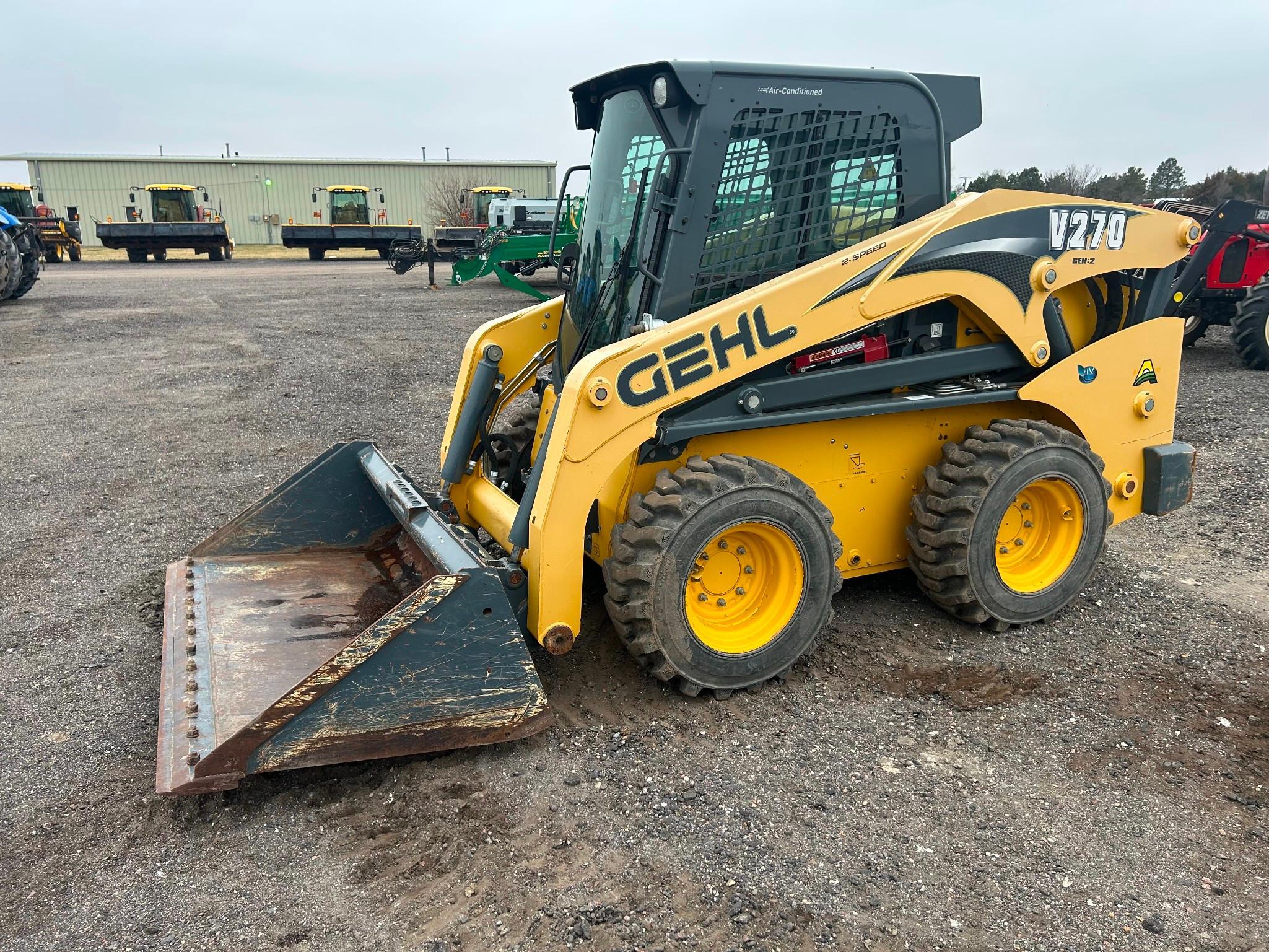 2015 Gehl 270
