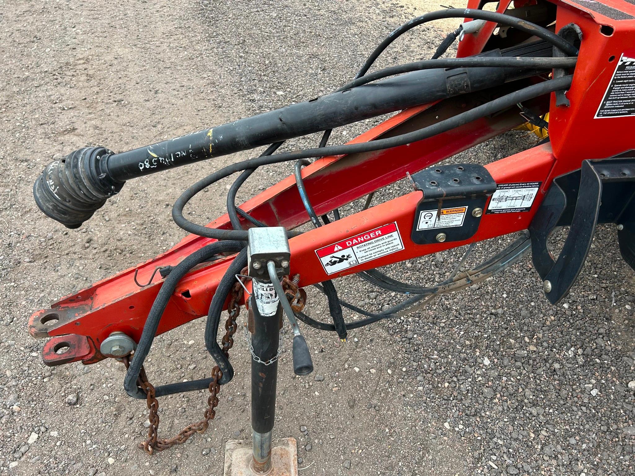 New Holland BR7090