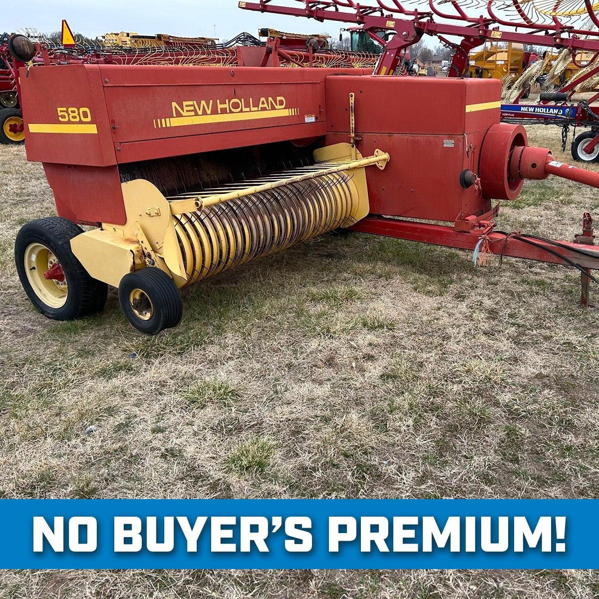 Photo of 1994 New Holland 580