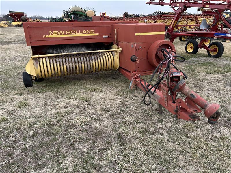 1994 New Holland 580