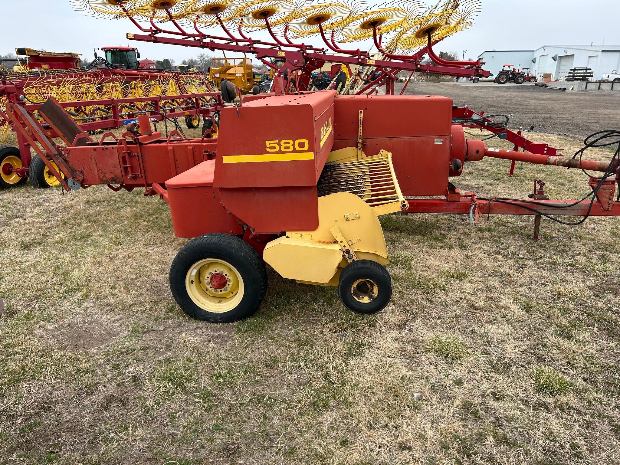 1994 New Holland 580