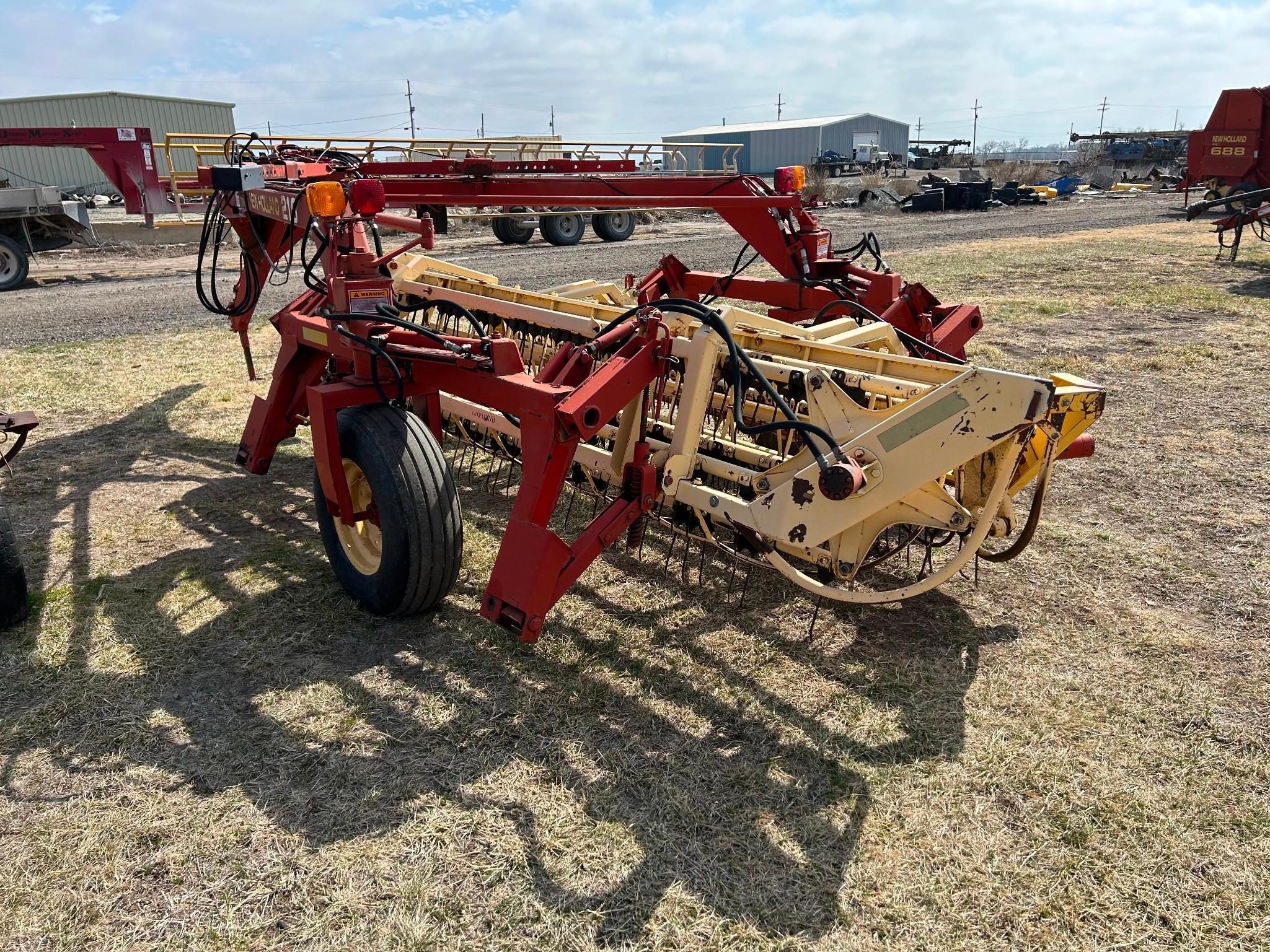 New Holland 216