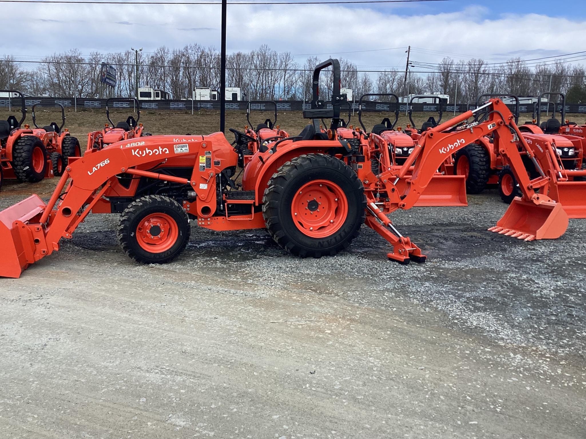 Kubota L4802 DT LA766 Backhoe