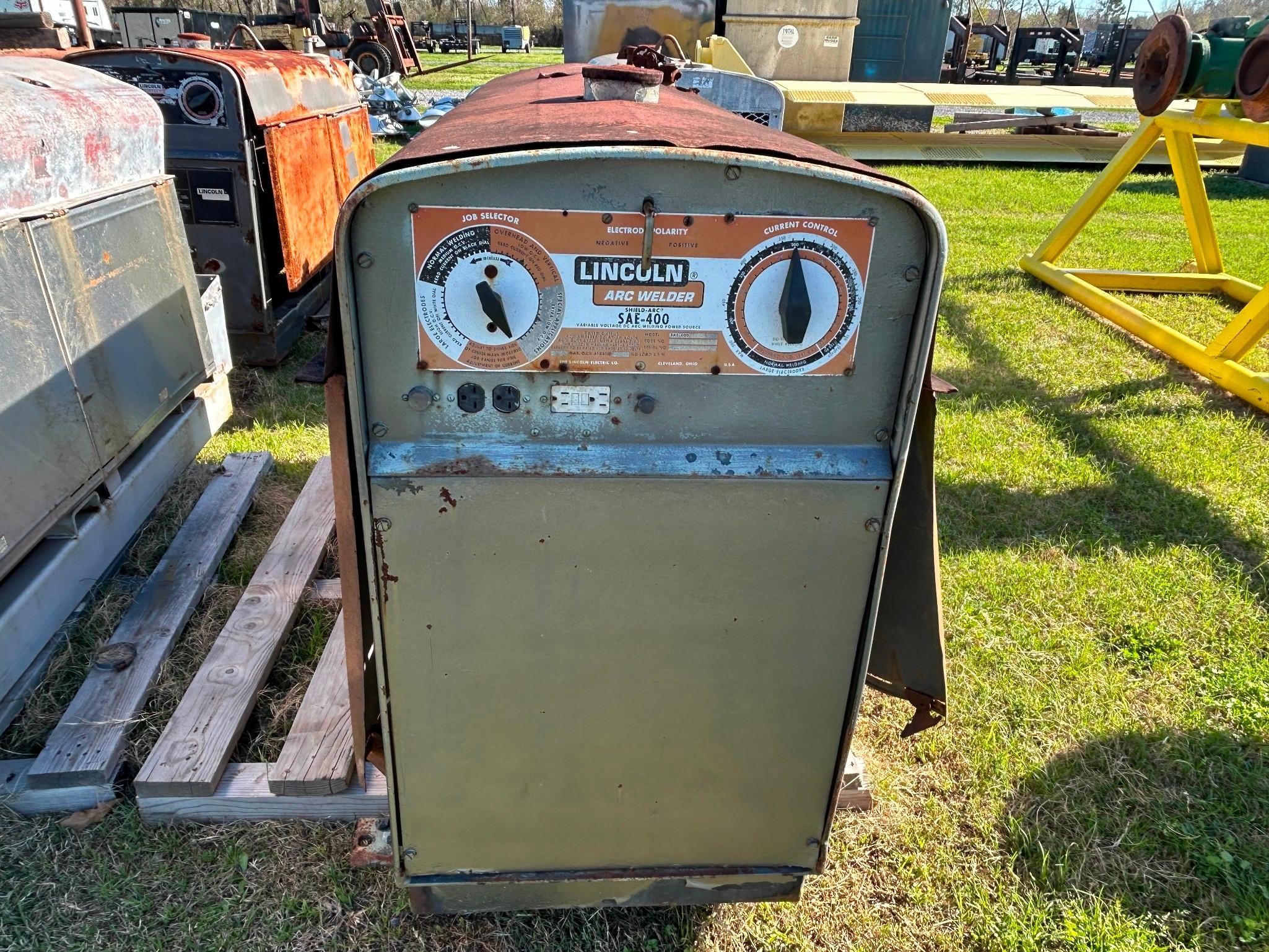 Lincoln SAE-400 Shield-Arc DC Arc Welder - Inoperable