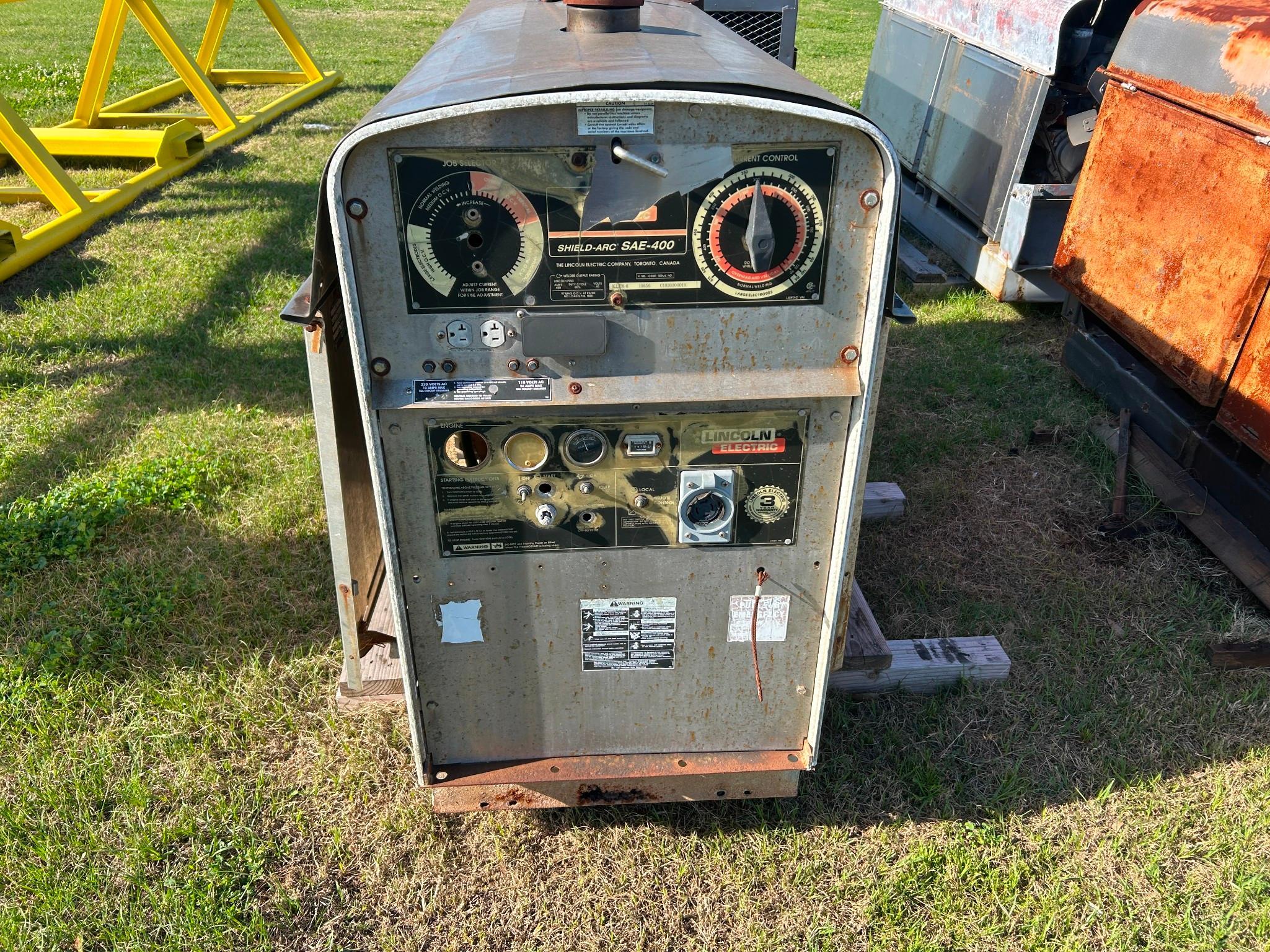 Lincoln Shield-Arc SAE-400 Engine Driven Welder