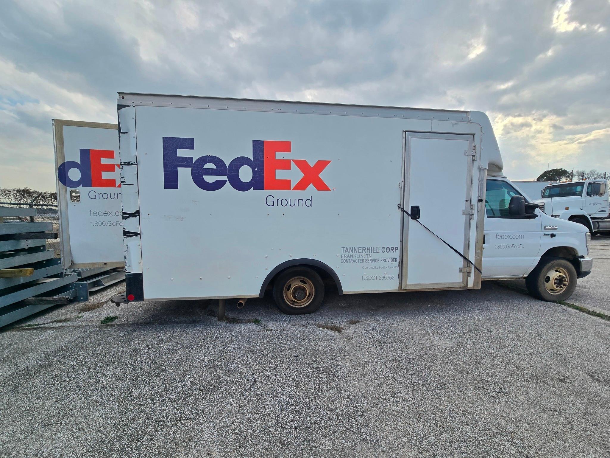 2017 Ford E-Series FedEx Delivery Truck, 5.4L V8, Step Van Conversion