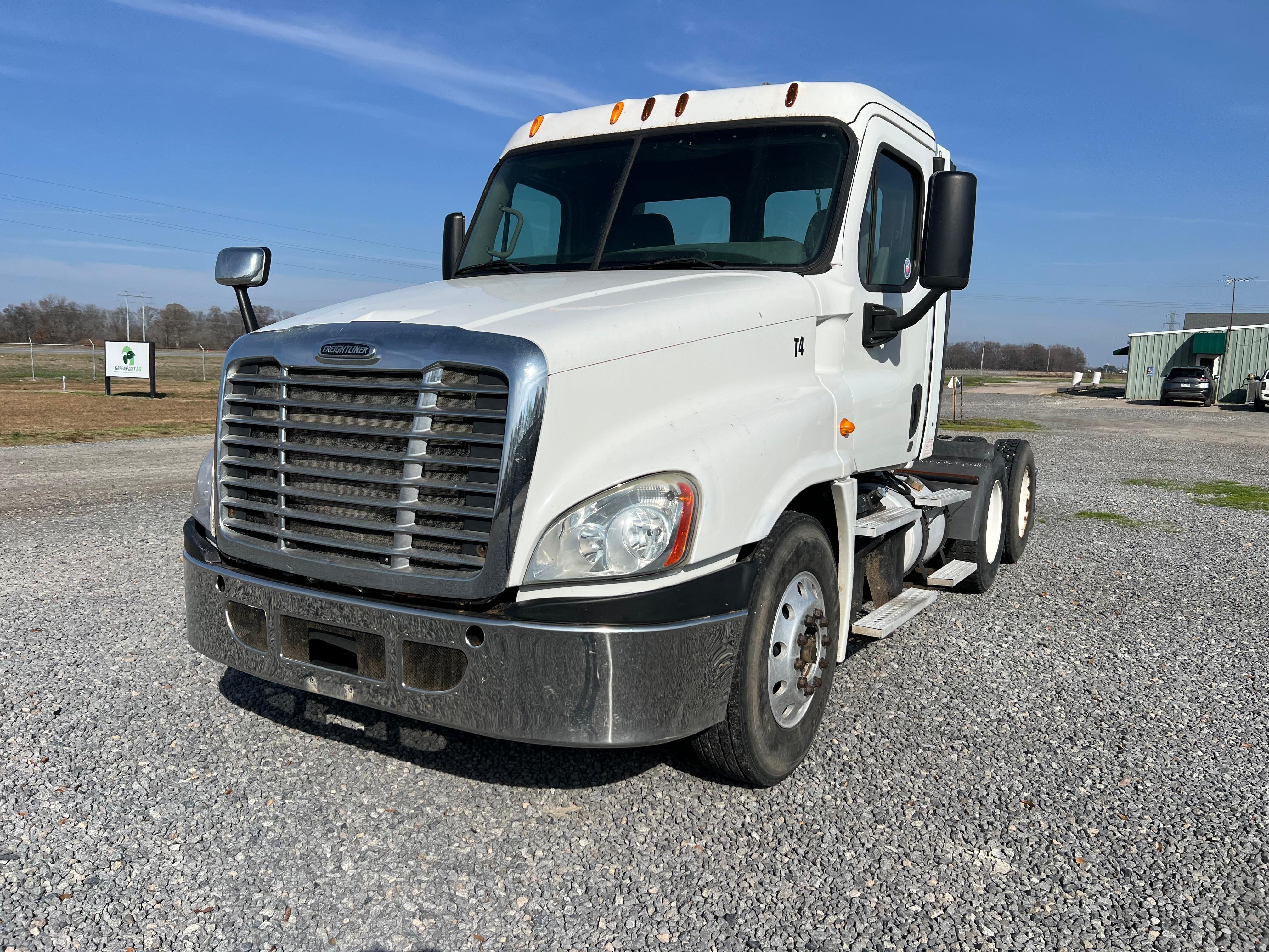 2013 FREIGHTLINER Cascadia
