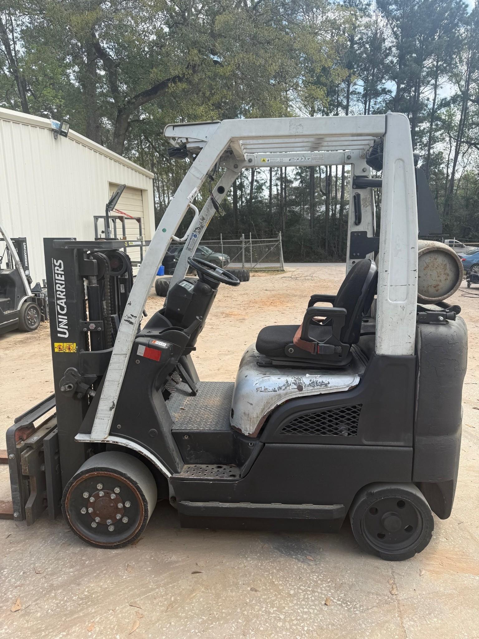 UniCarrier 4k Forklift