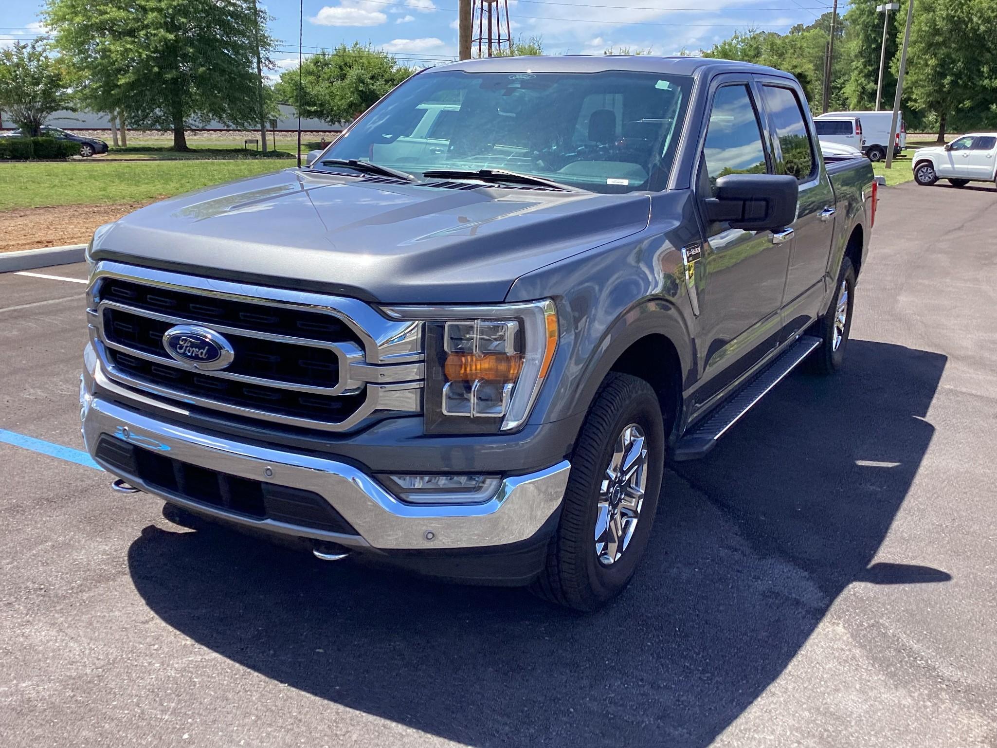 Extra Nice F-150 4WD Great Runner