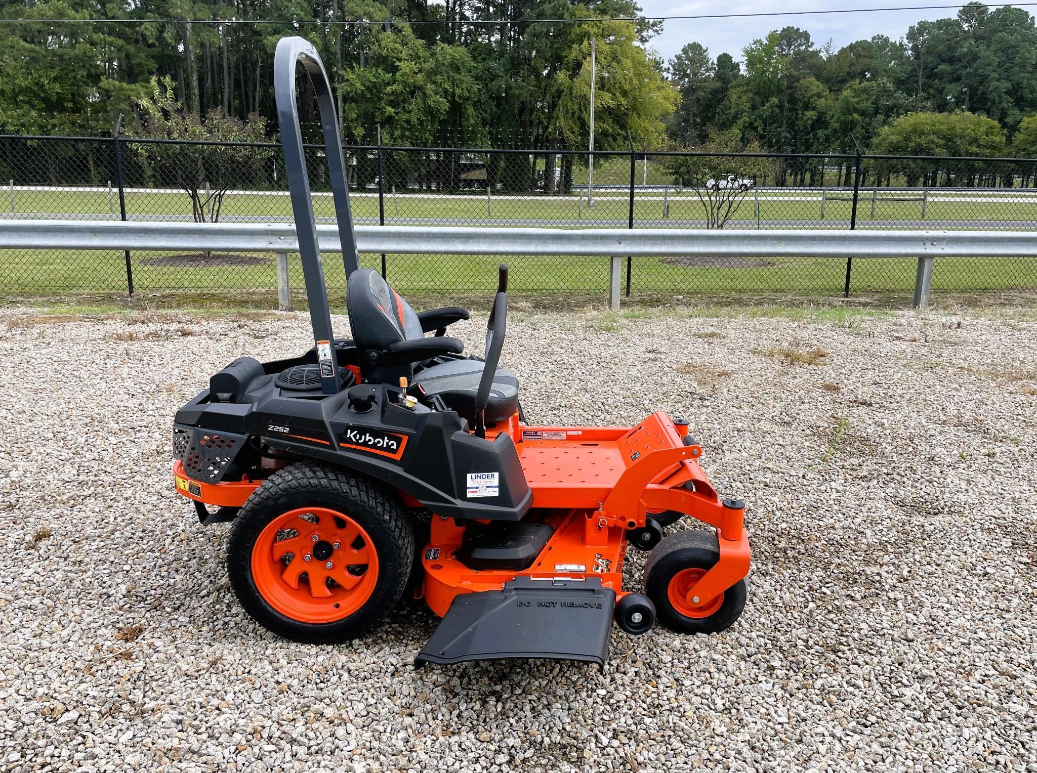 2023 KUBOTA Z252KH-54 Lawn Mower