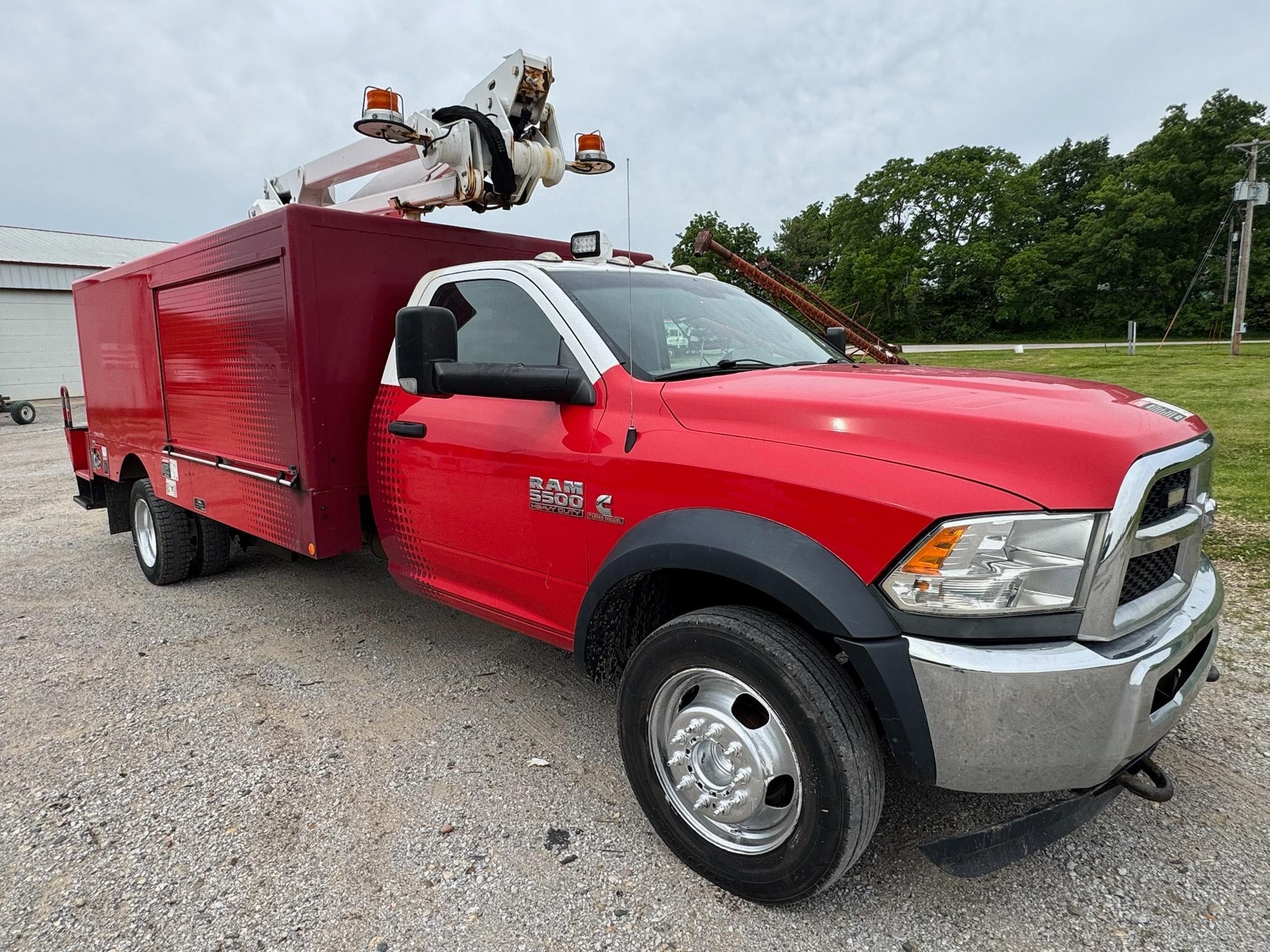 2017 Dodge 5500 Bucket Truck.