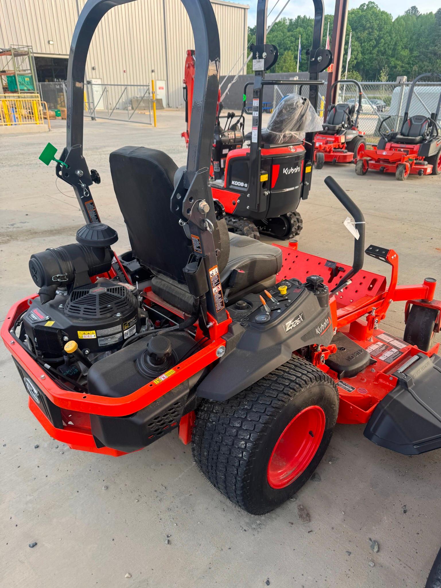 2024 KUBOTA Z726X Zero Turn Deck SIze 60