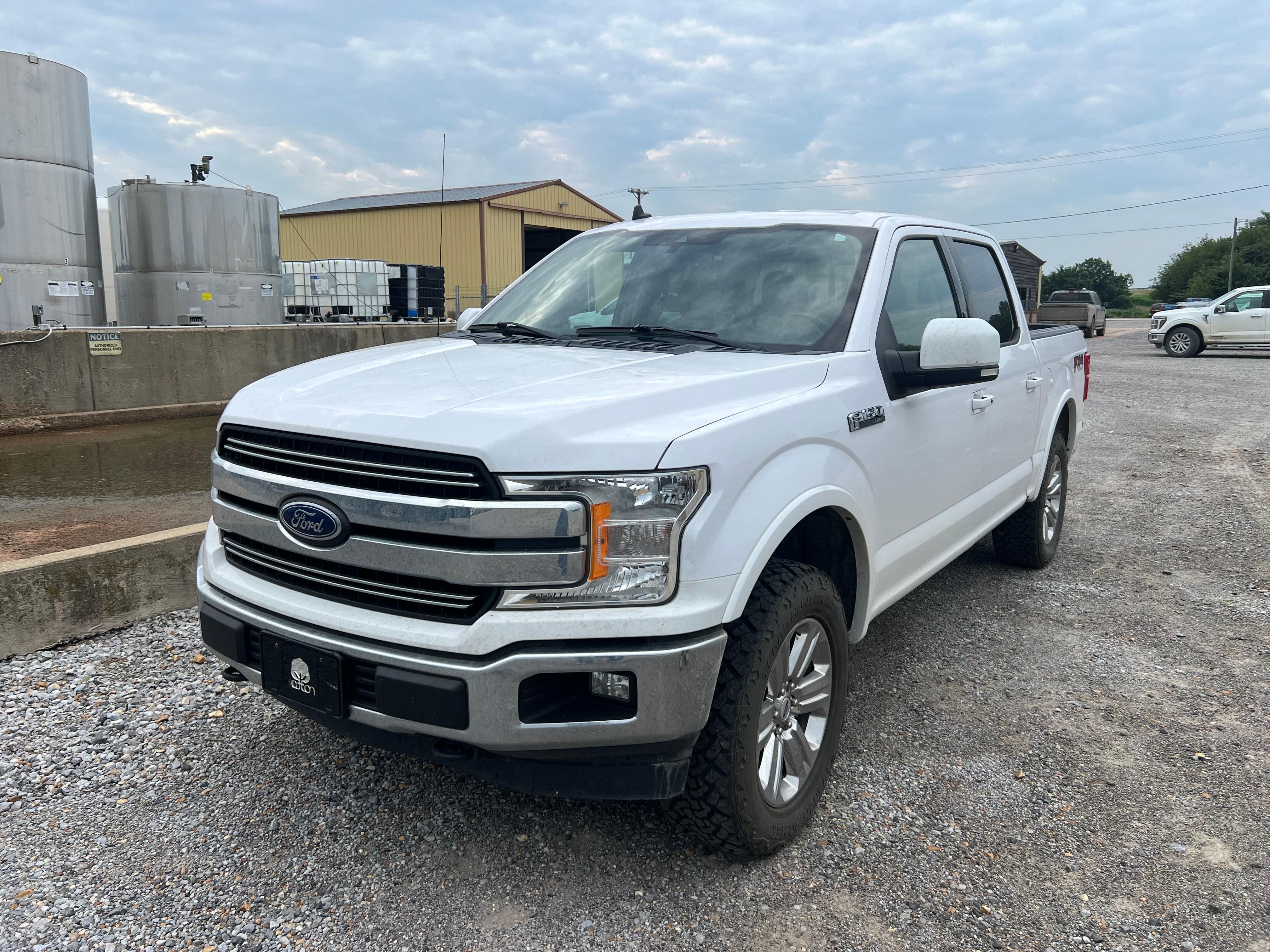 F-150 LARIAT FX4