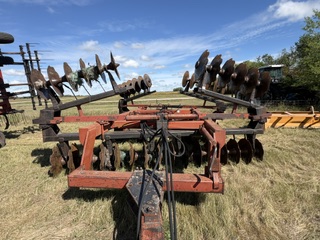 International Harvester 770