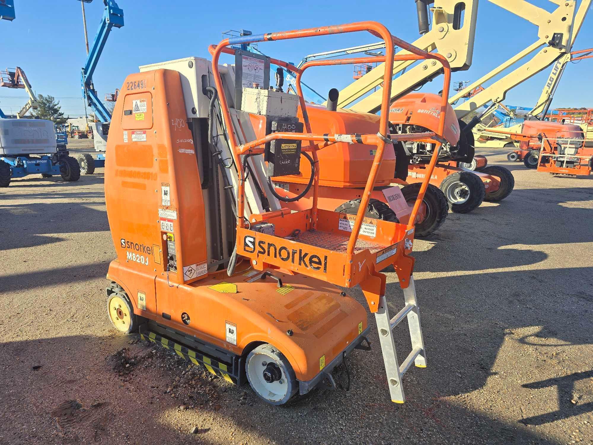 Photo of a 2018 Snorkel AB60J